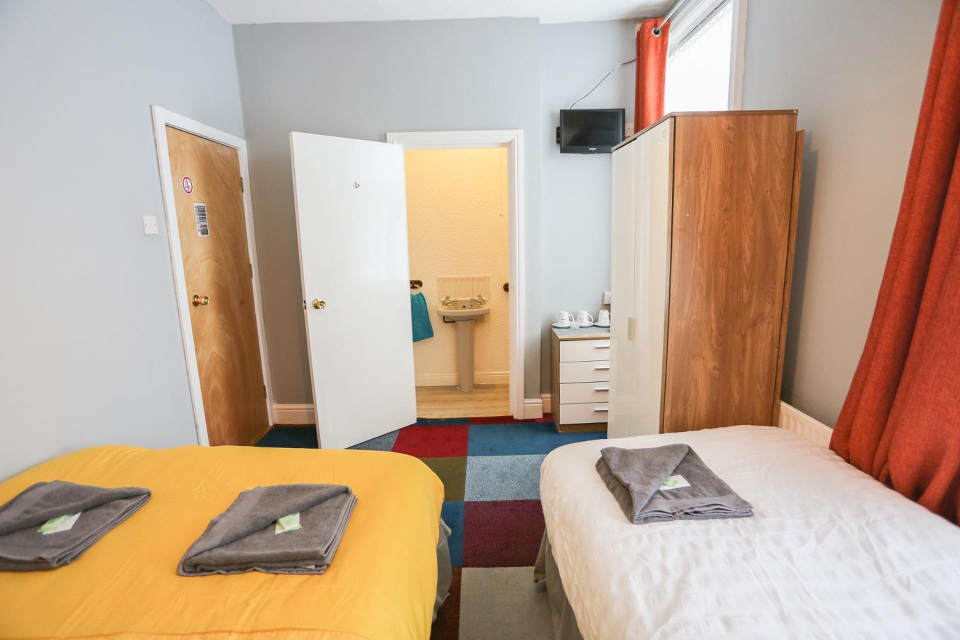 Budget Triple Room - Photo 1