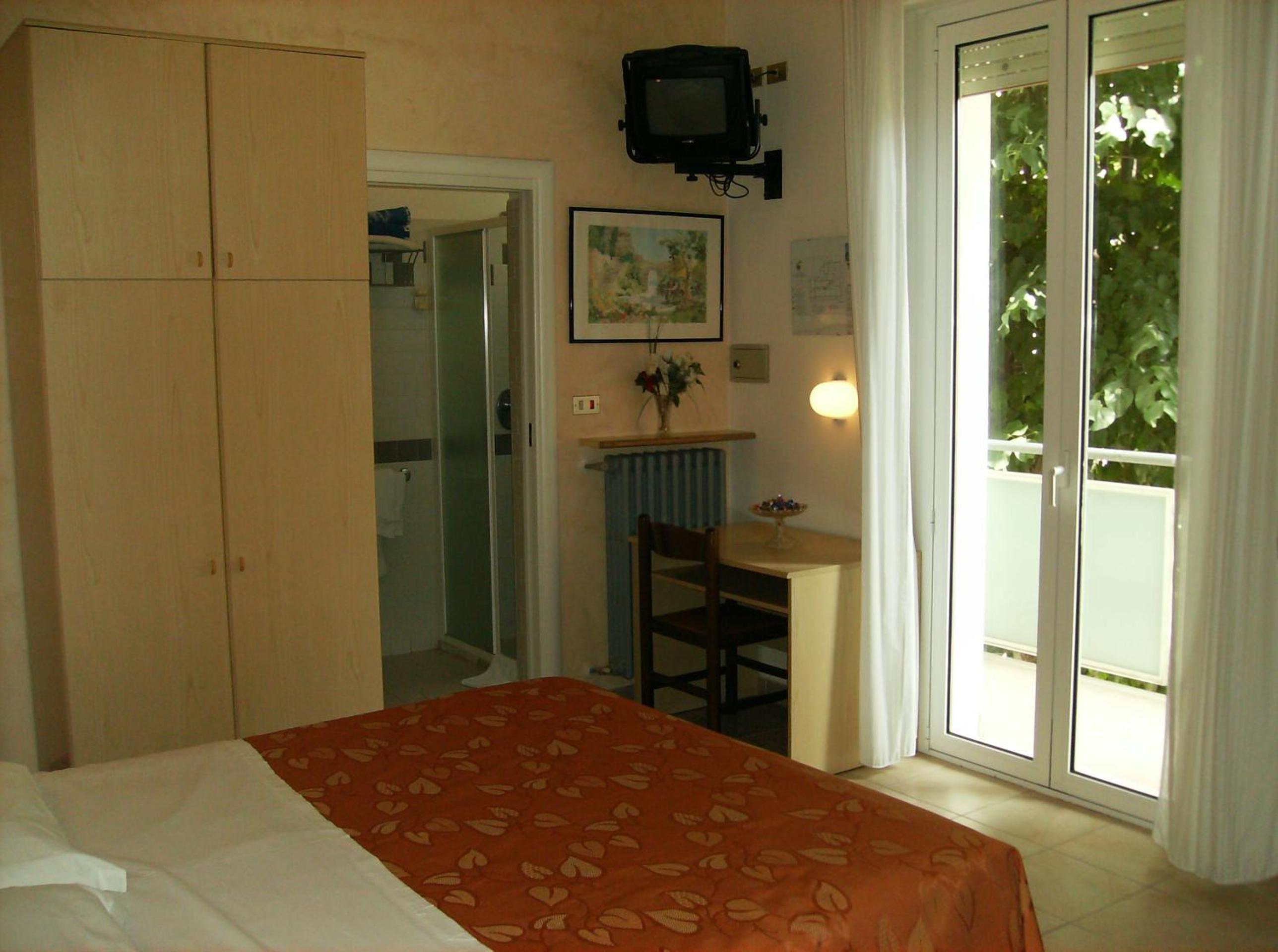 Quadruple Room with Sea View
