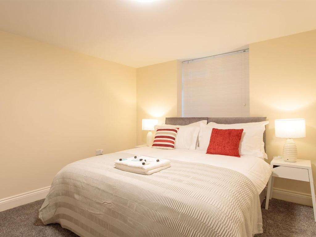 Two-Bedroom Apartment photo 1
