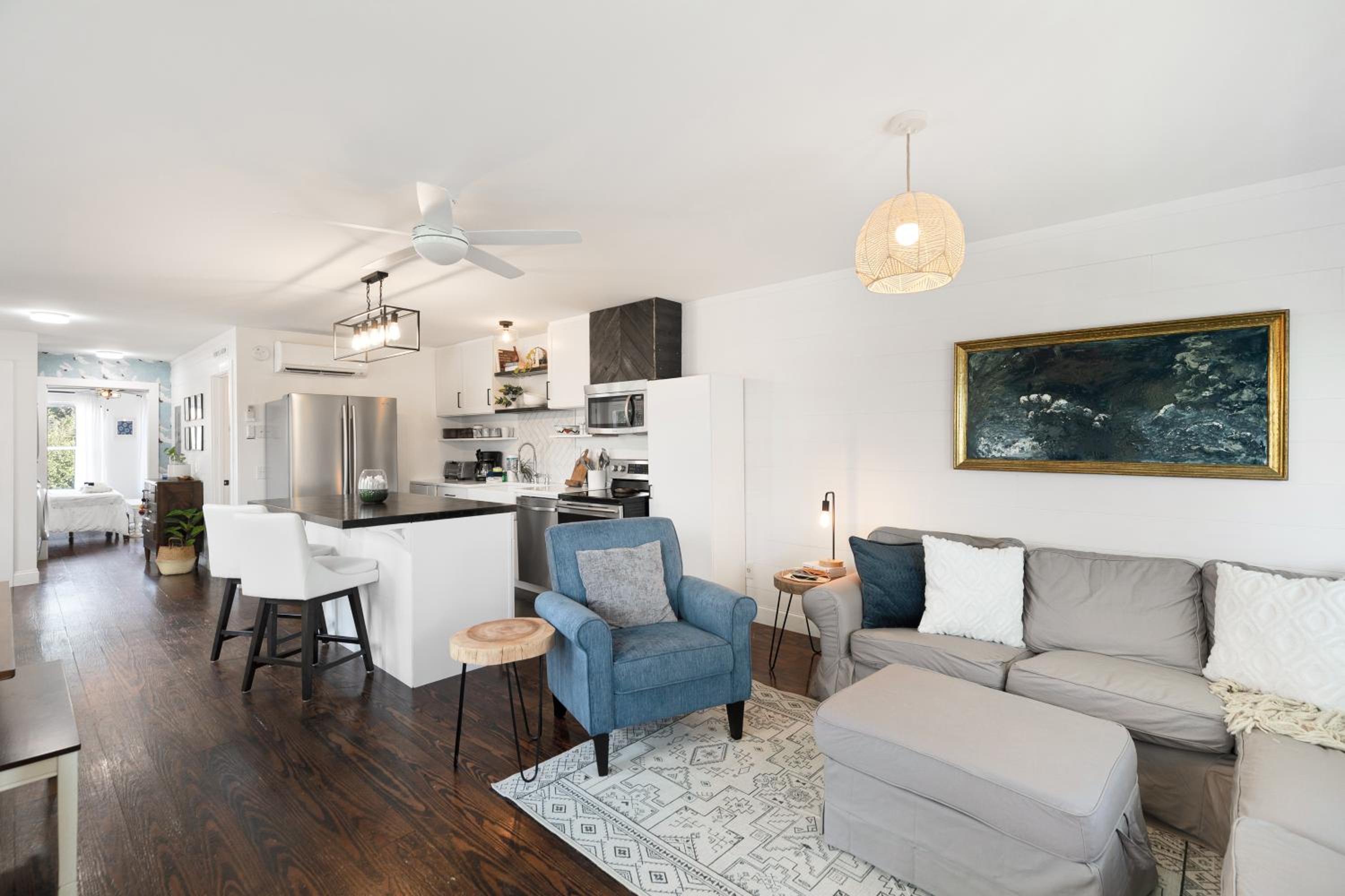 Three-Bedroom House photo 1