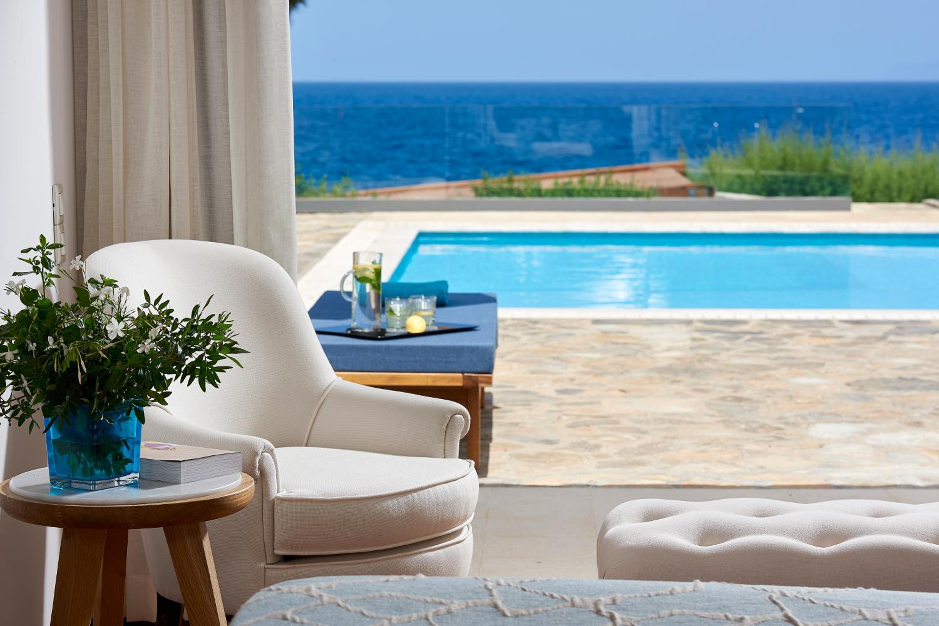 Club Villa 2Bedroom Private Pool Sea Front- Poseidon House