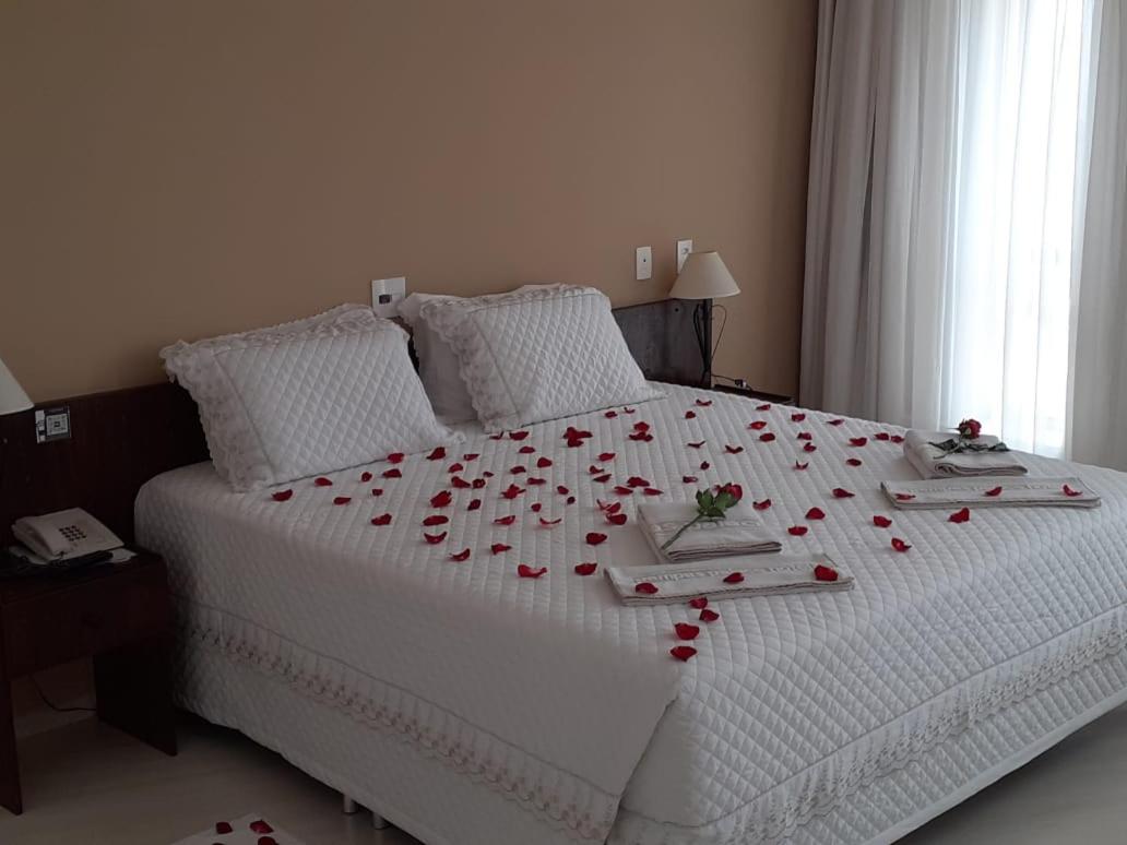 King Suite with Spa Bath photo 2