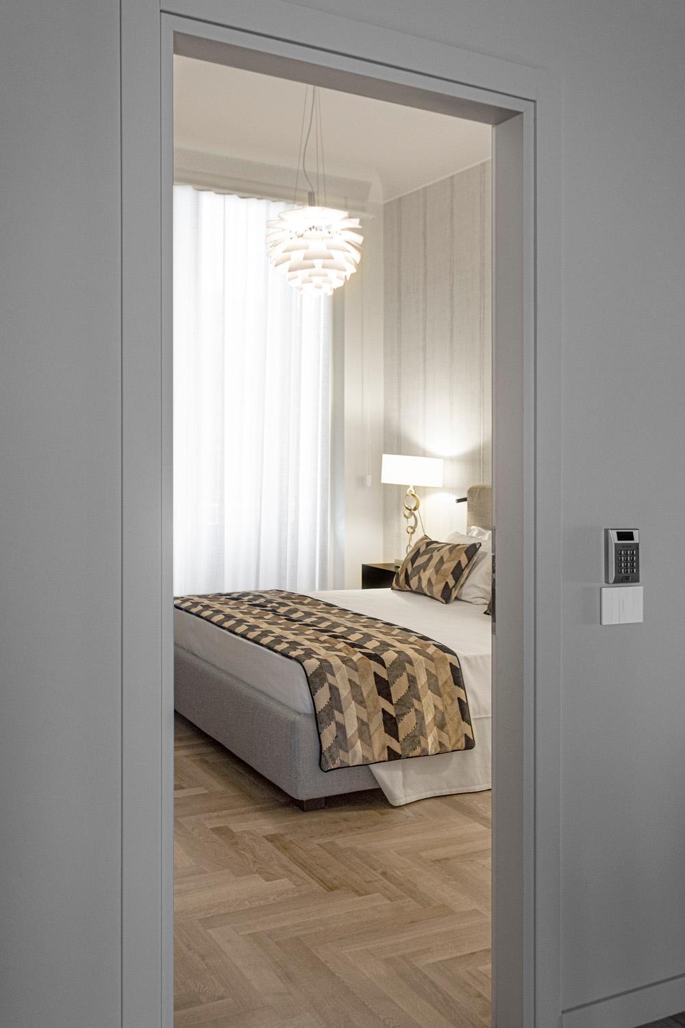Deluxe Double Room with Balcony - Photo 1