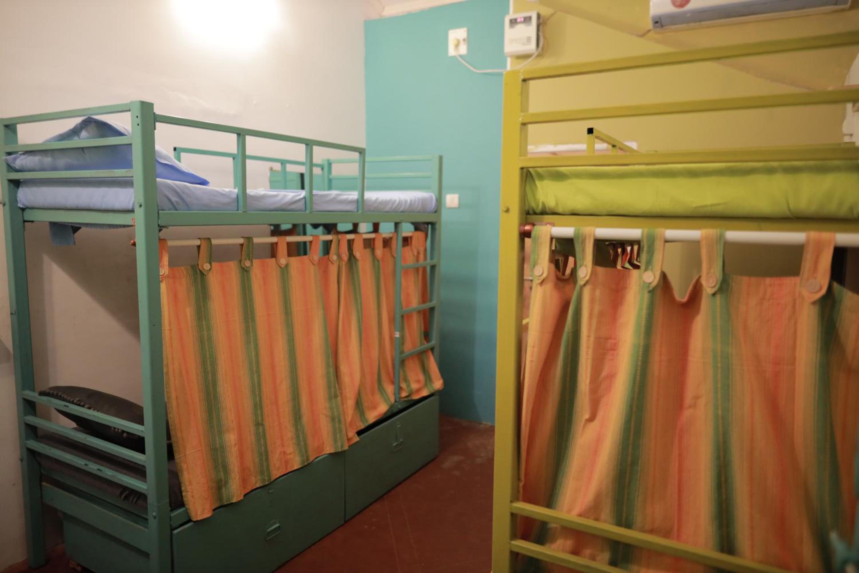 Bed in 4-Bed Mixed Dormitory Room photo 2