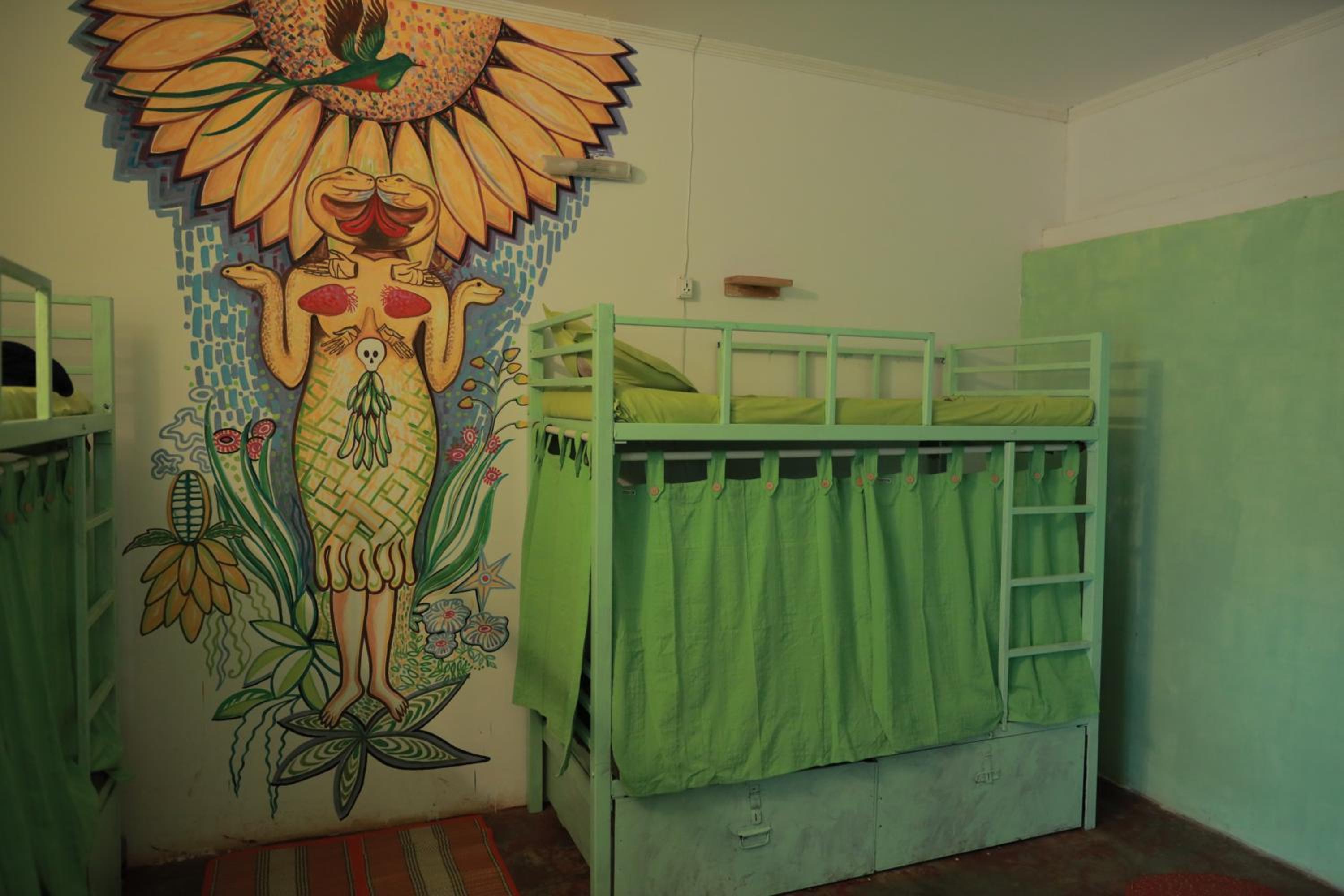 Bunk Bed in Female Dormitory Room   photo 3