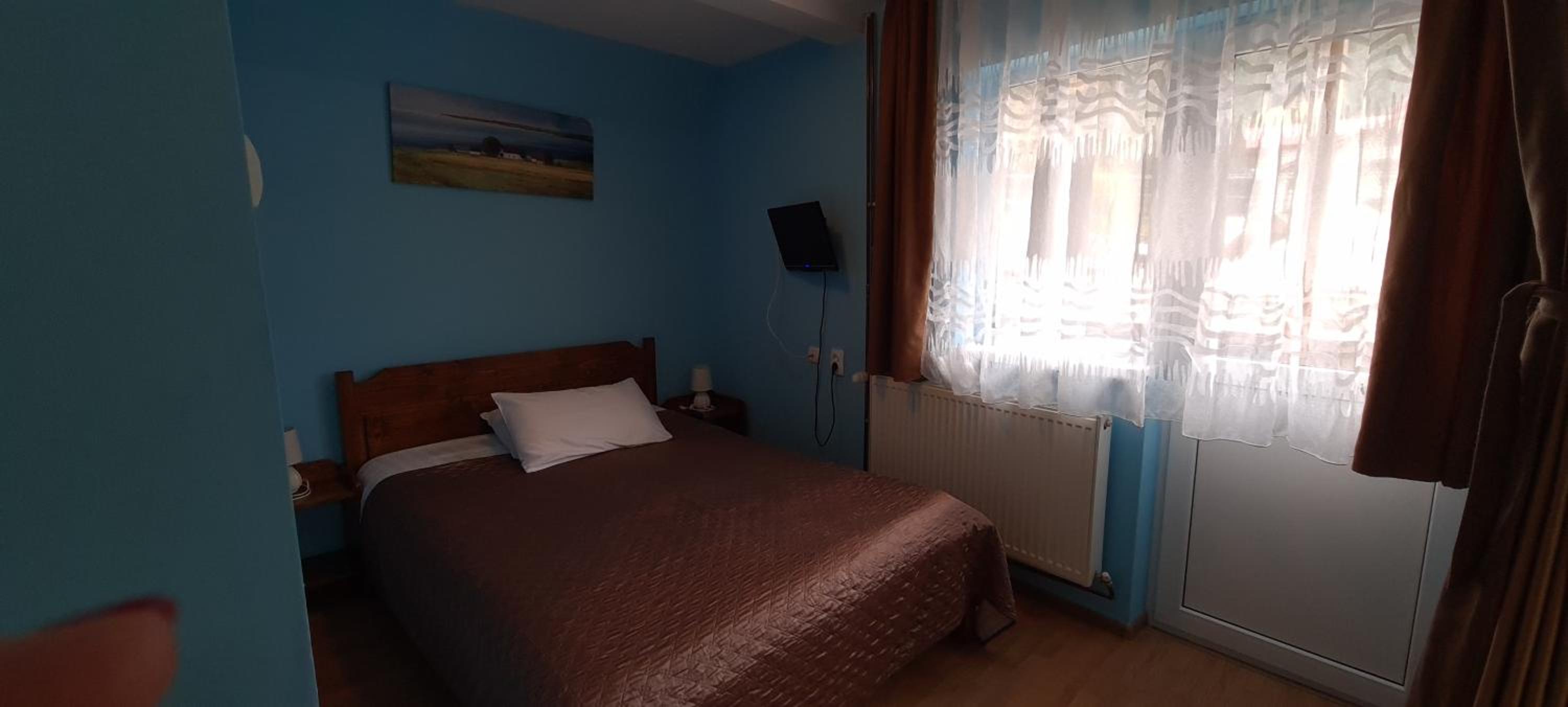 Two-Bedroom Suite with Balcony photo 2