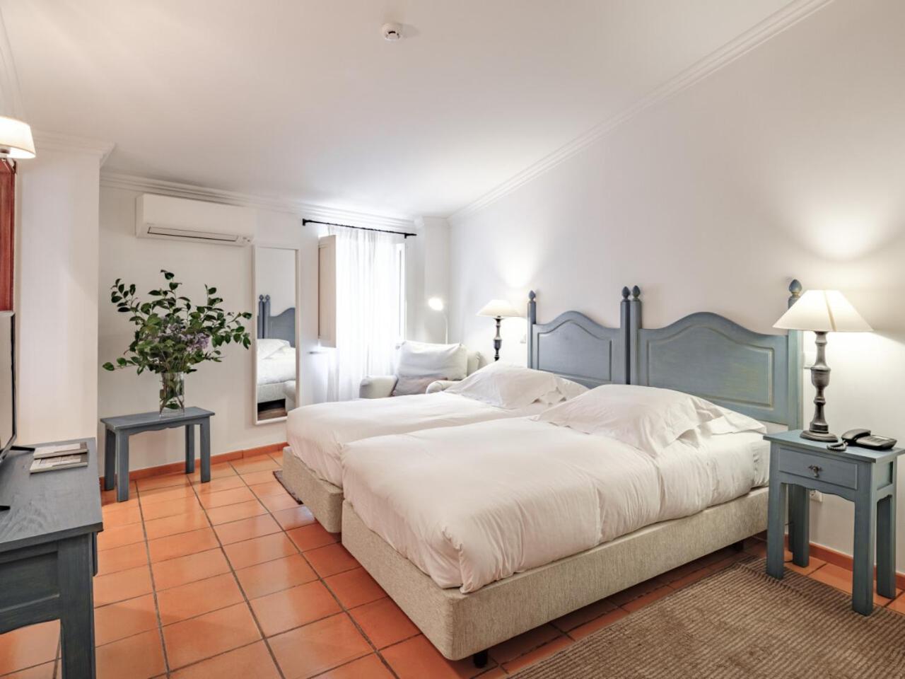 Prestige Double or Twin Room - Photo 4