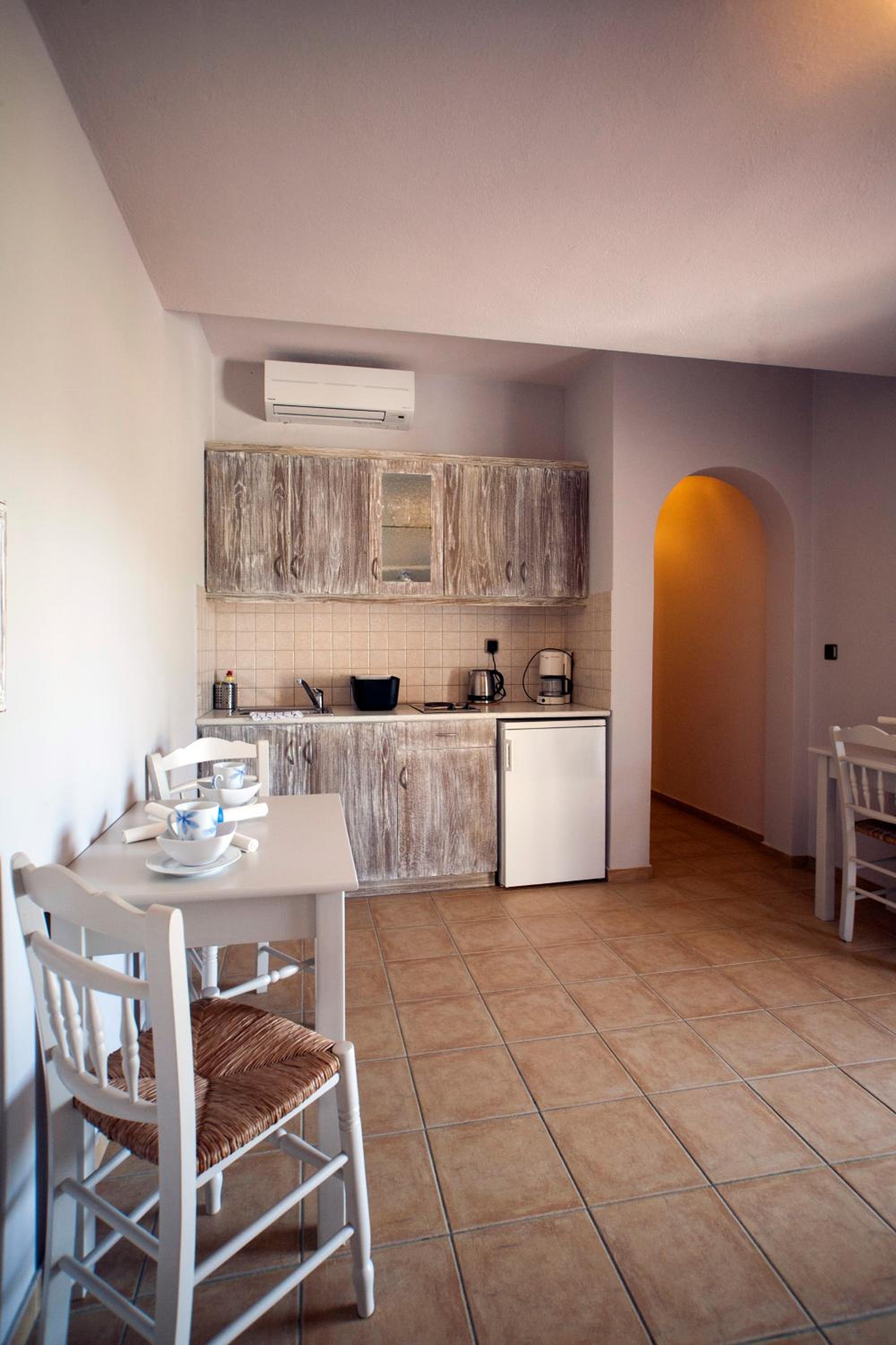 Apartment - Ground Floor - Photo 4