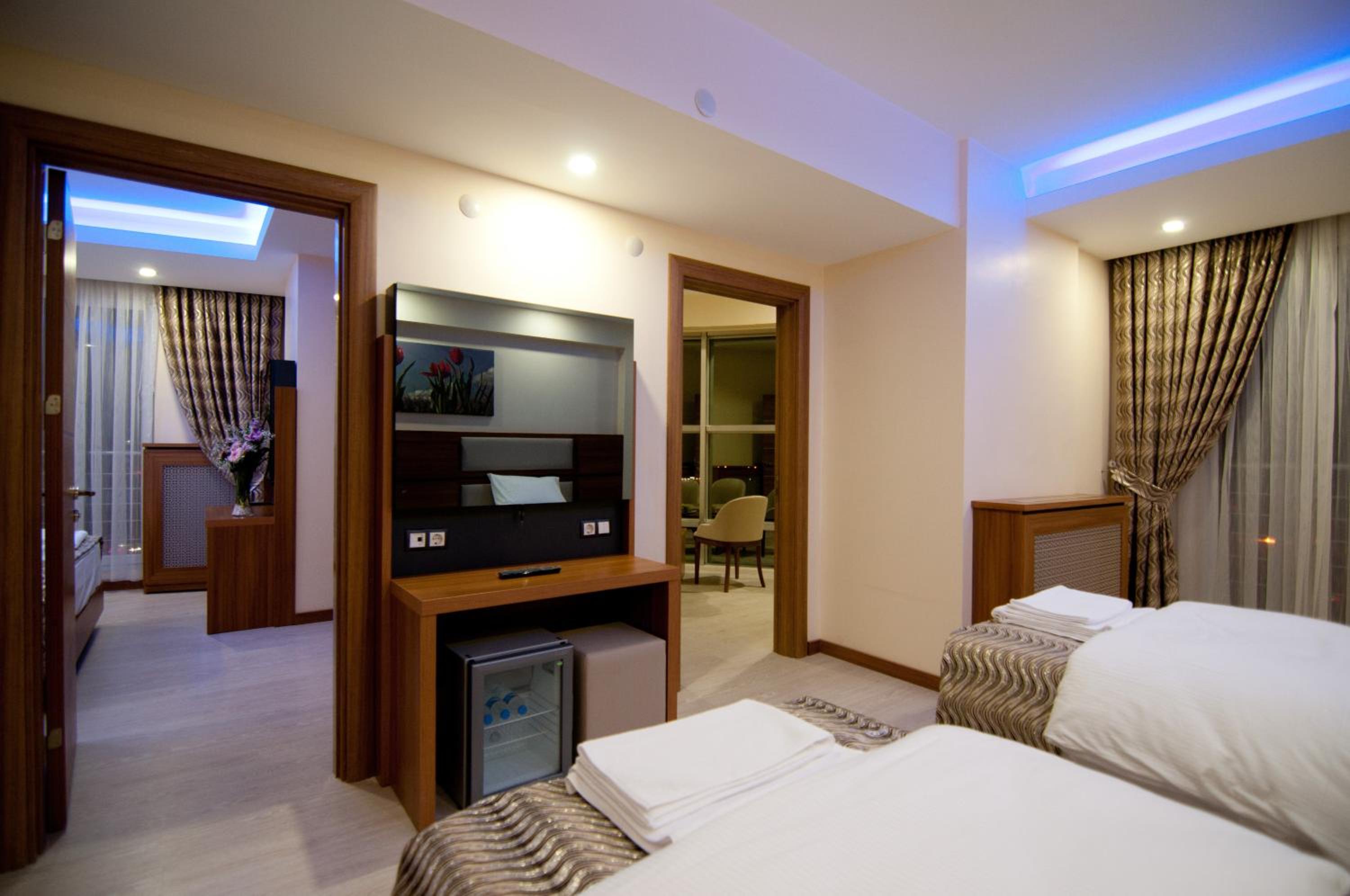 King Suite photo 3