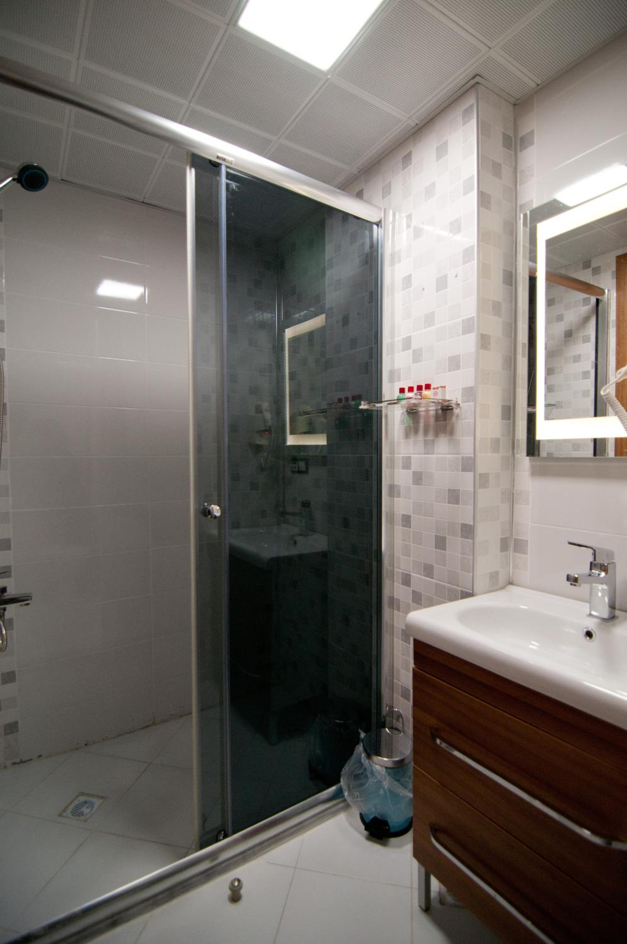 Standard Triple Room photo 2