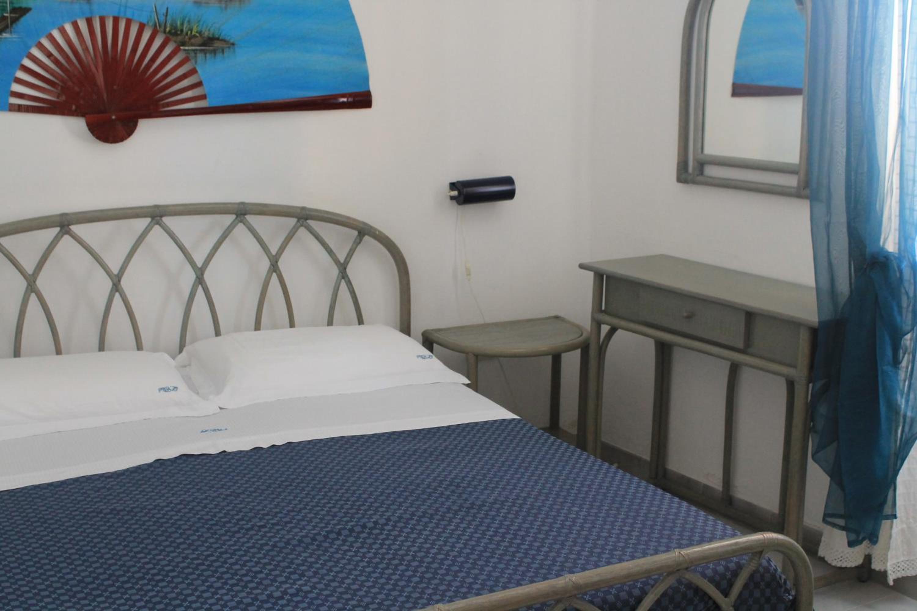 Two-Bedroom Apartment with Terrace photo 2