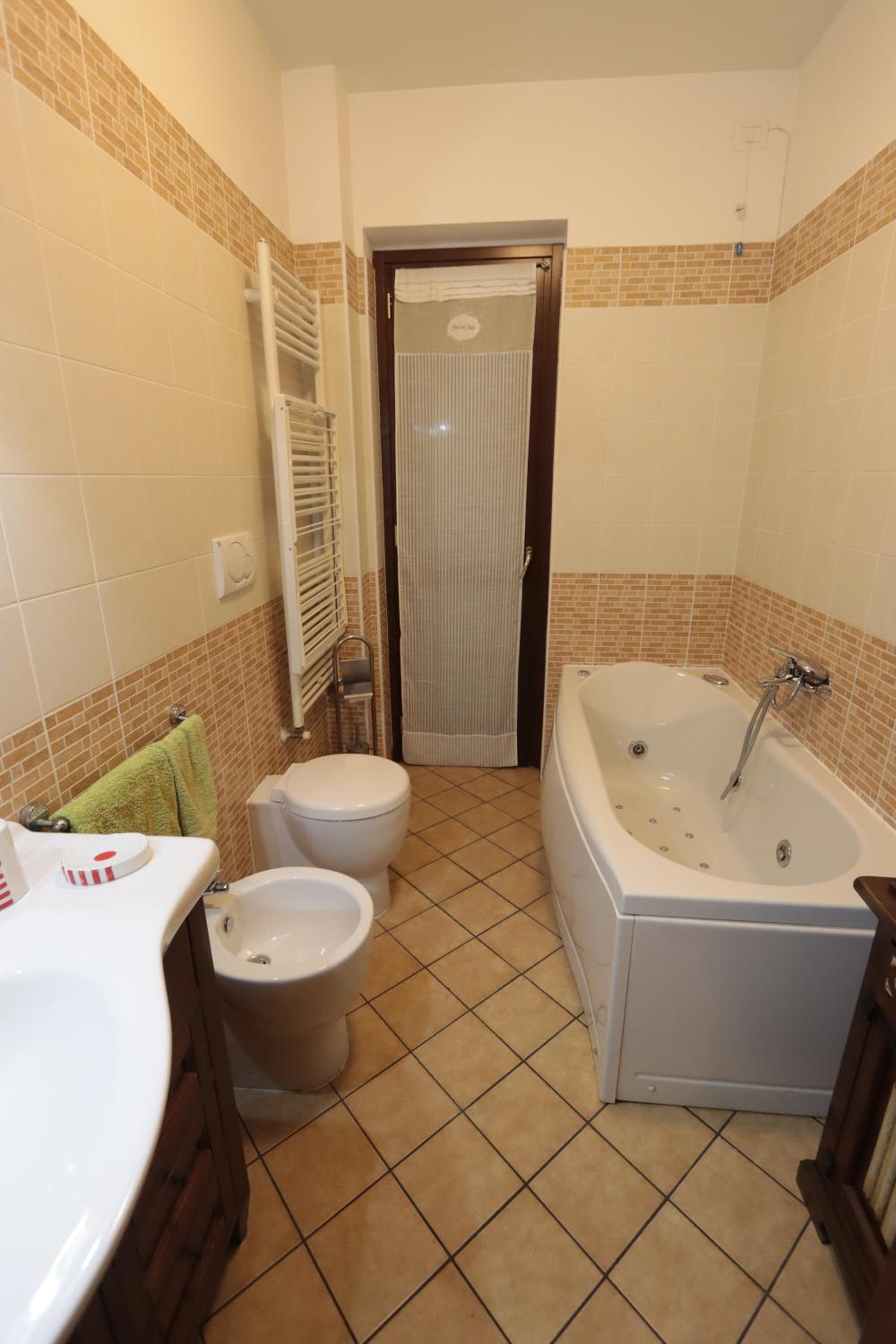 Two-Bedroom House photo 3