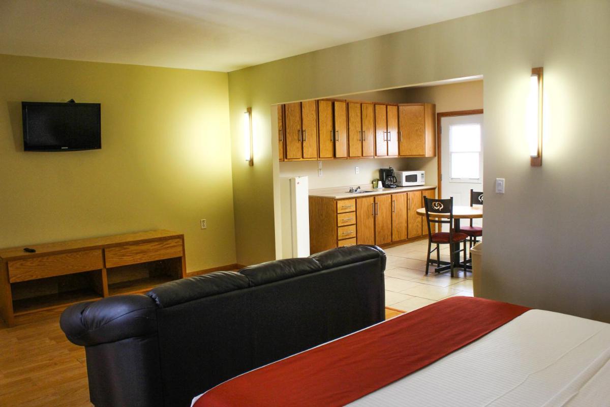 King Suite - Photo 4