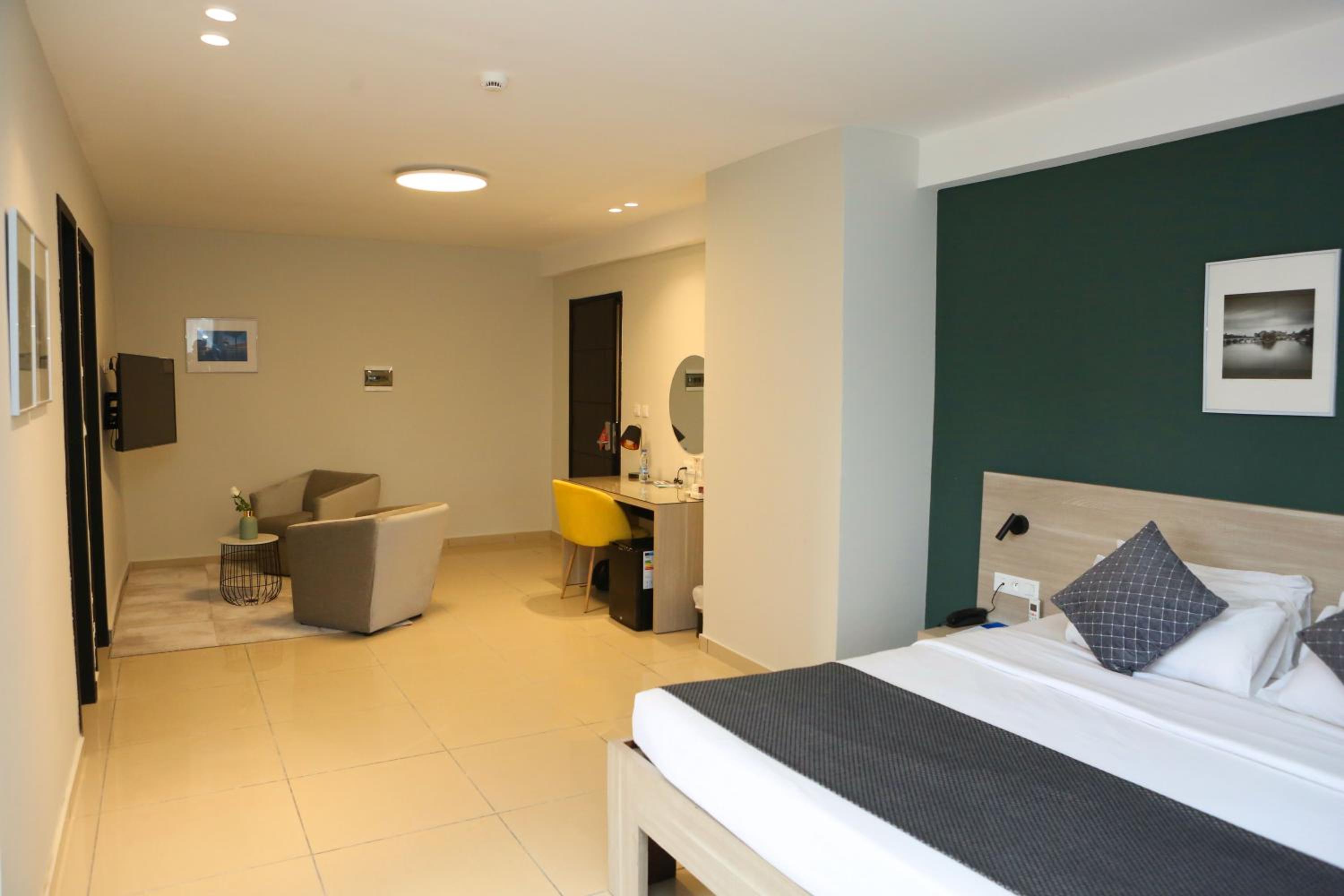Junior Suite - Photo 1
