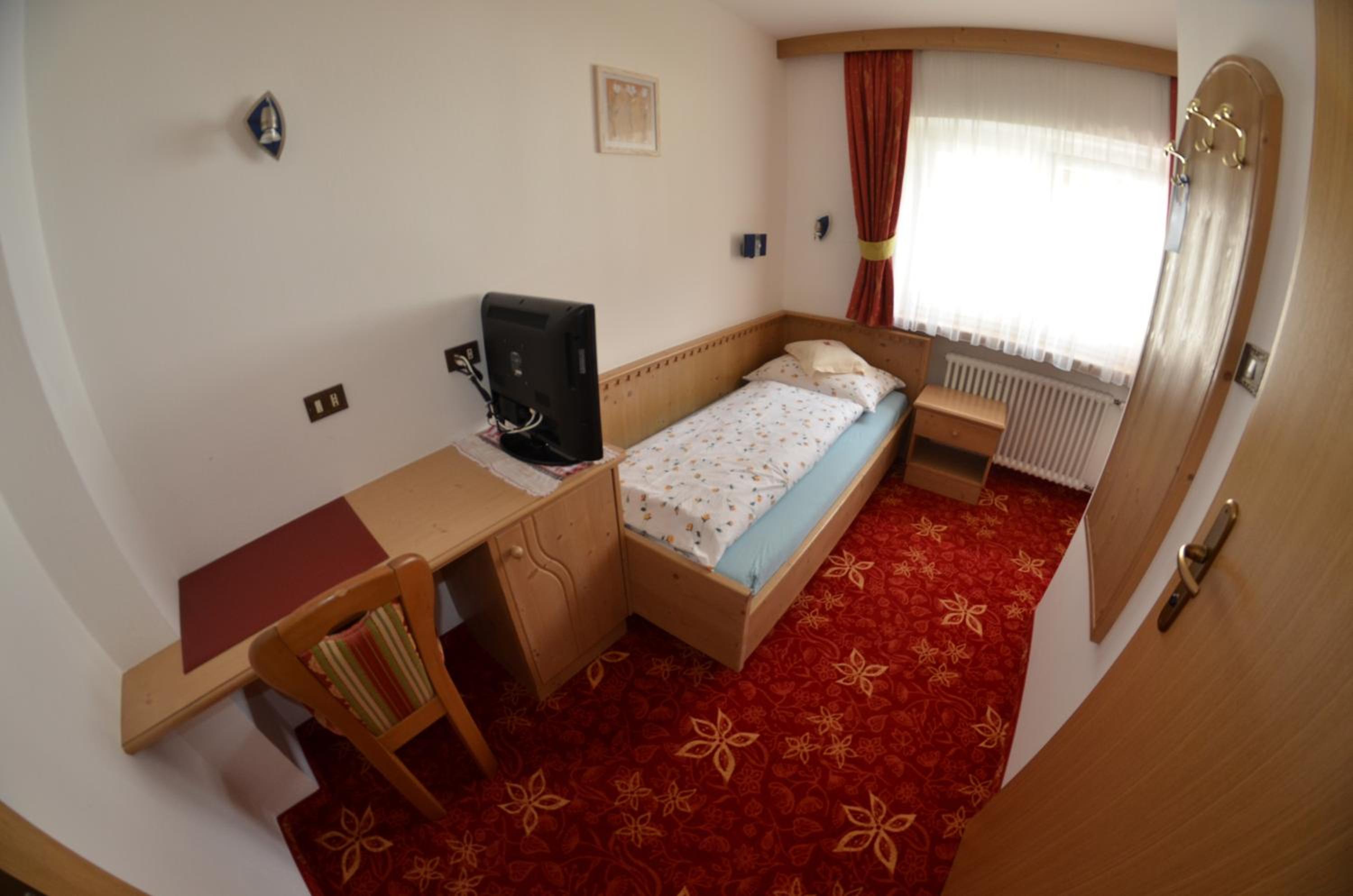 Single Room photo 1