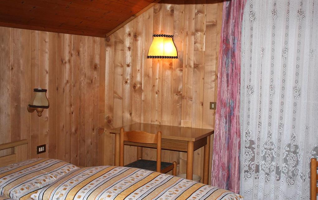 One-Bedroom Apartment (4 Adults)