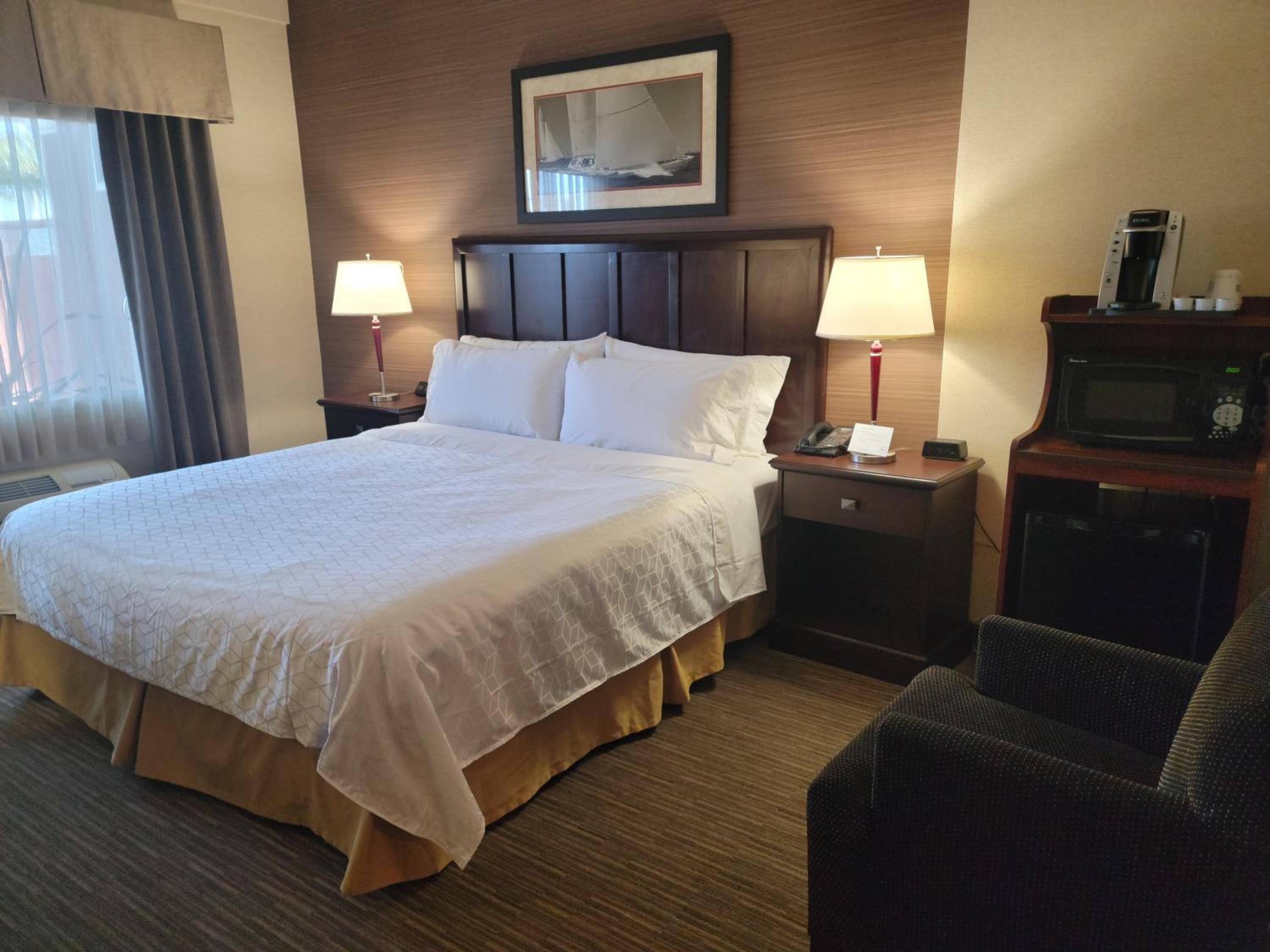 Standard Room - Photo 1