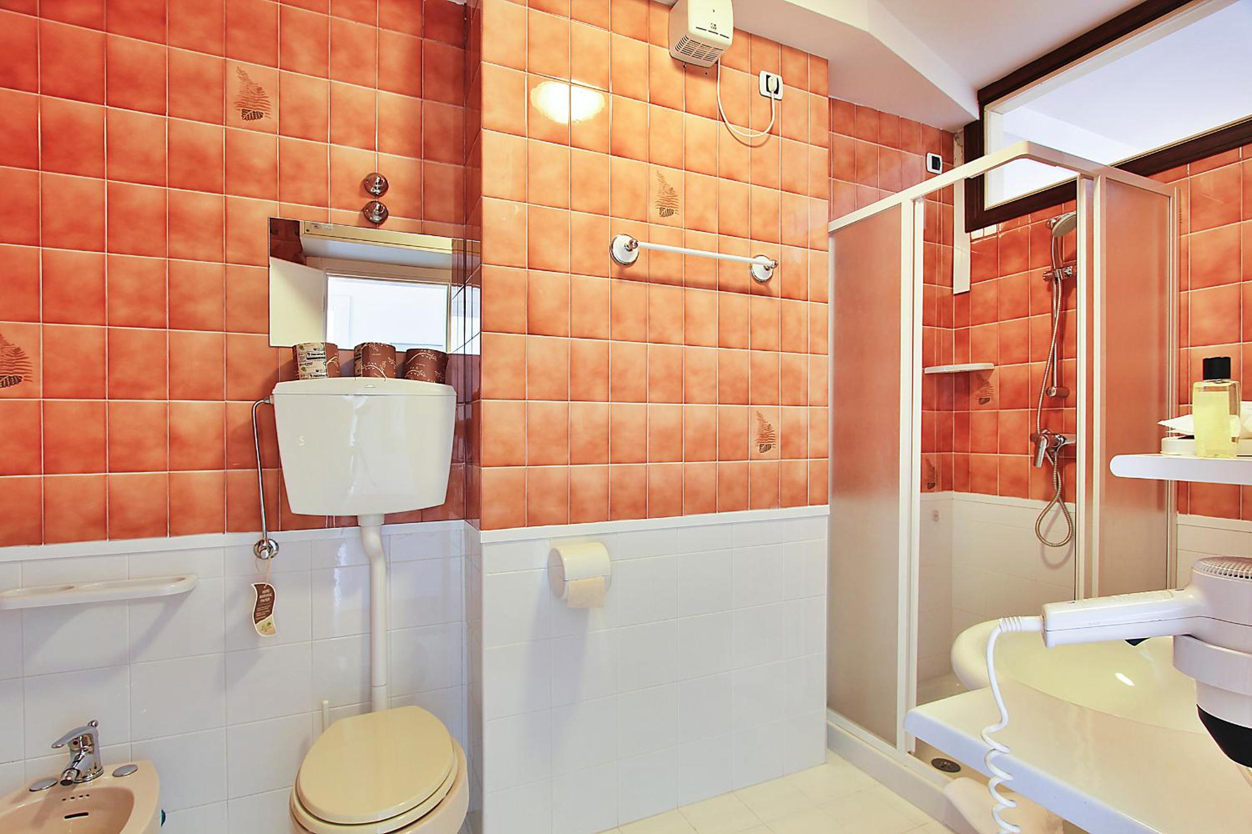 Two-Bedroom Apartment (4 Adults) photo 2