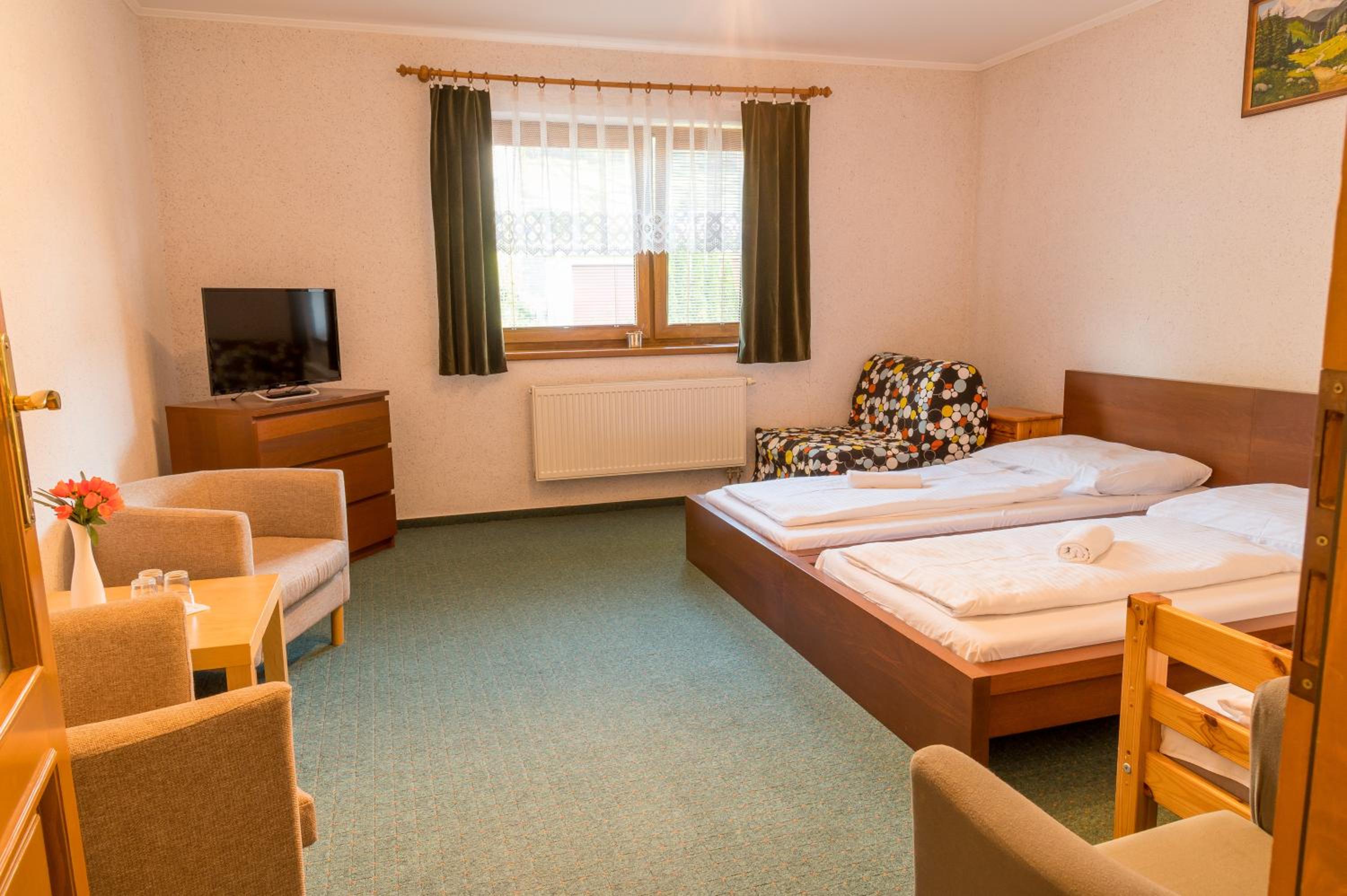 Triple Room with Mountain View - Photo 2