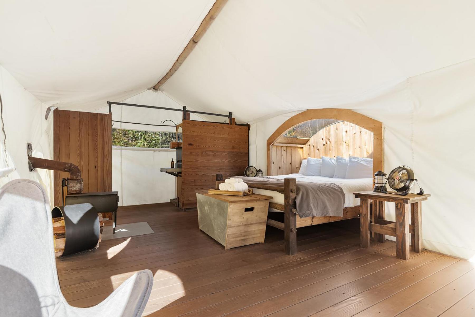 Stargazer Tent with Private Bathroom and Kids Tent photo 3