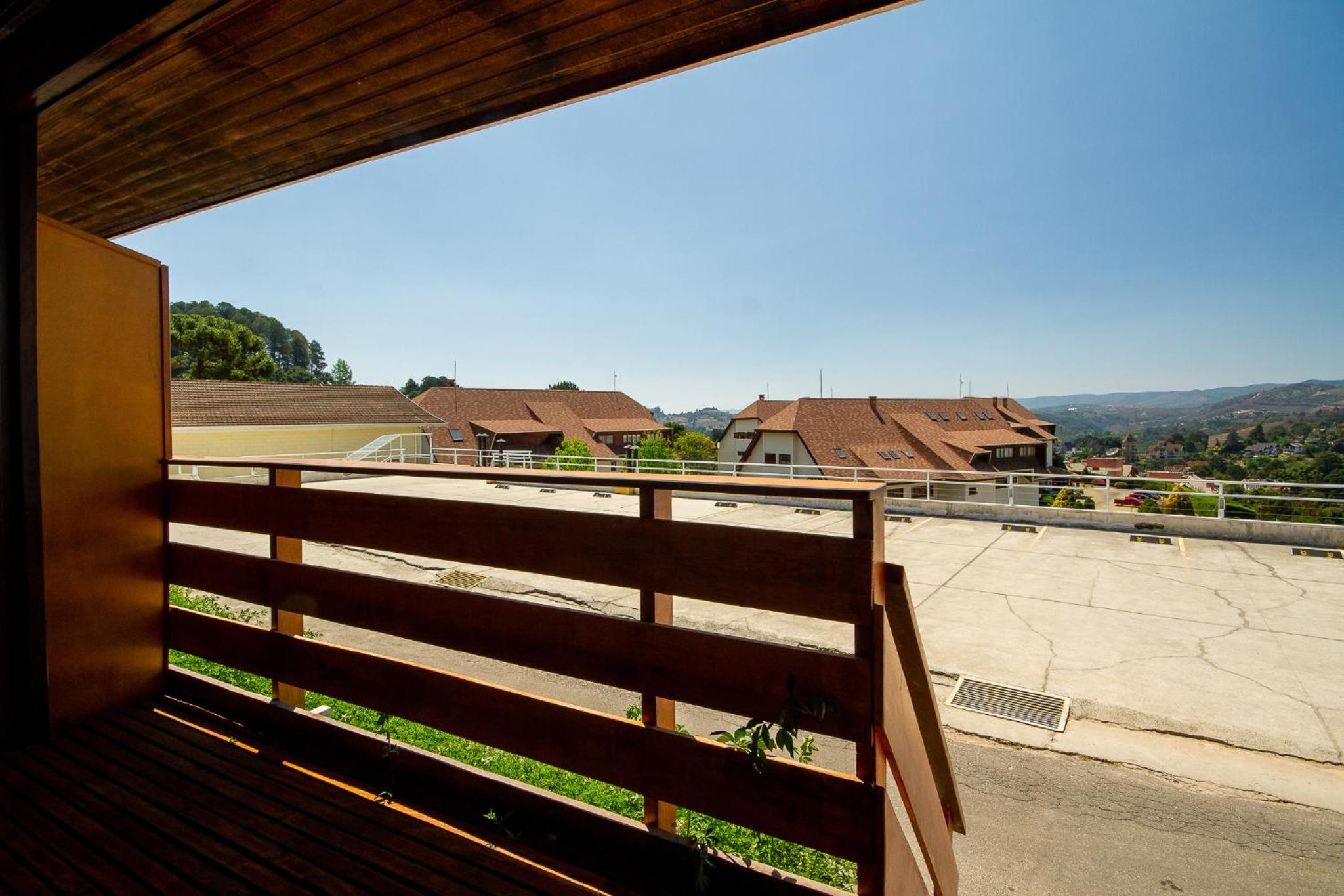 Quadruple Room with Balcony thumbnail 6