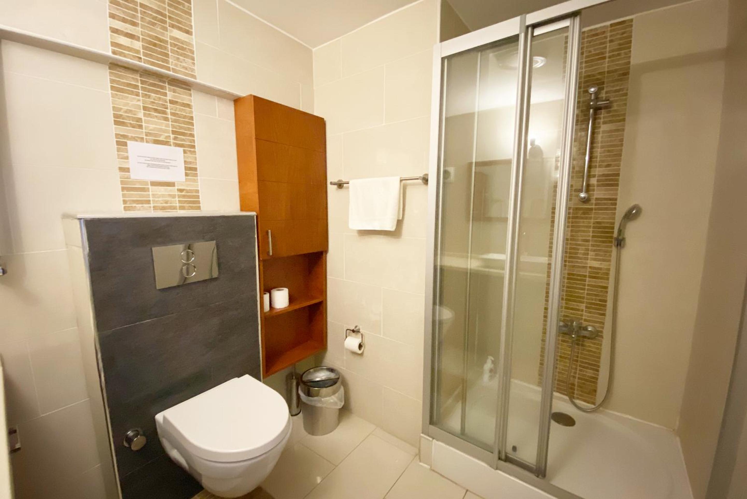 Deluxe Suite photo 2