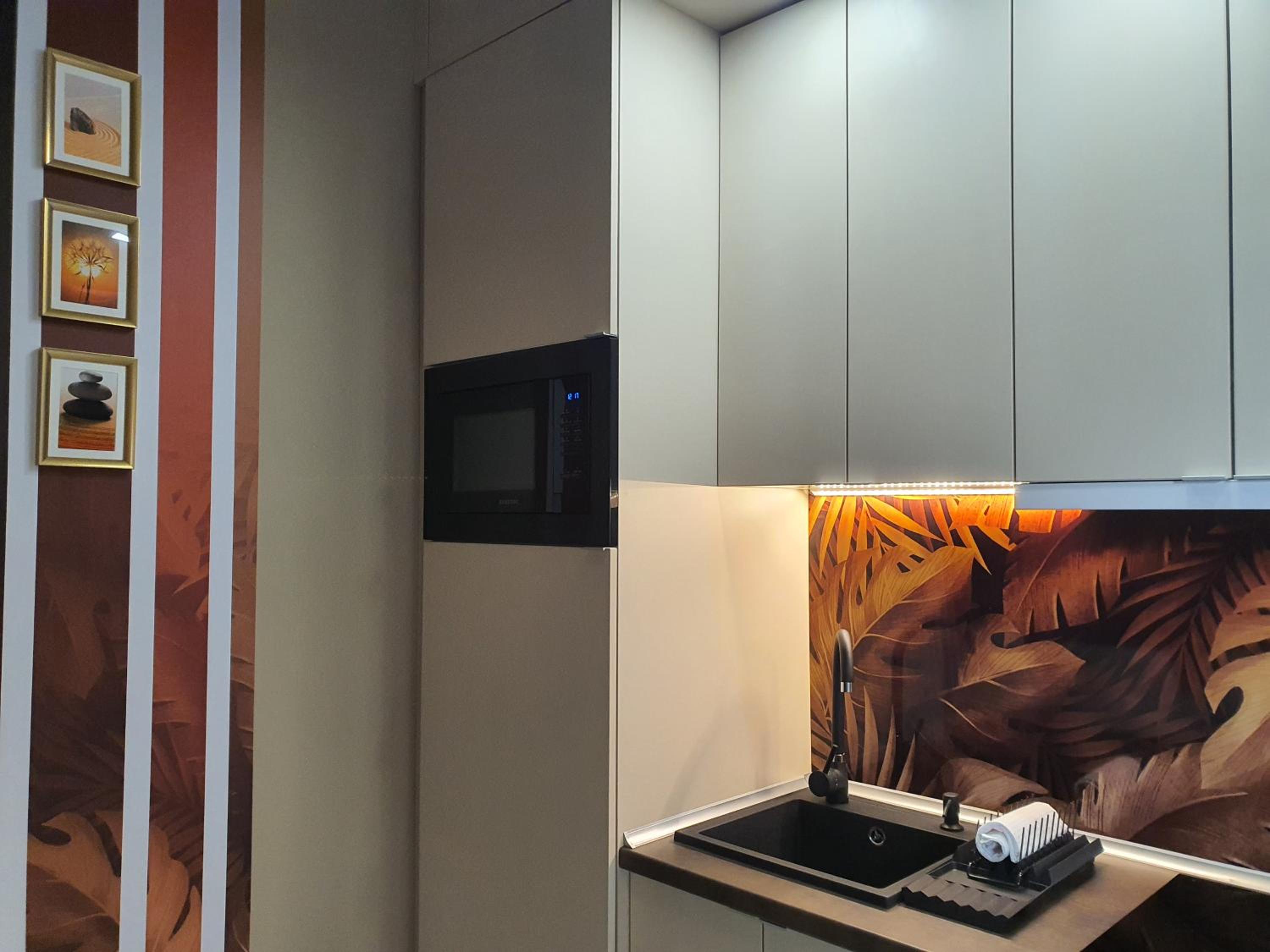 Two-Bedroom Apartment - Photo 2