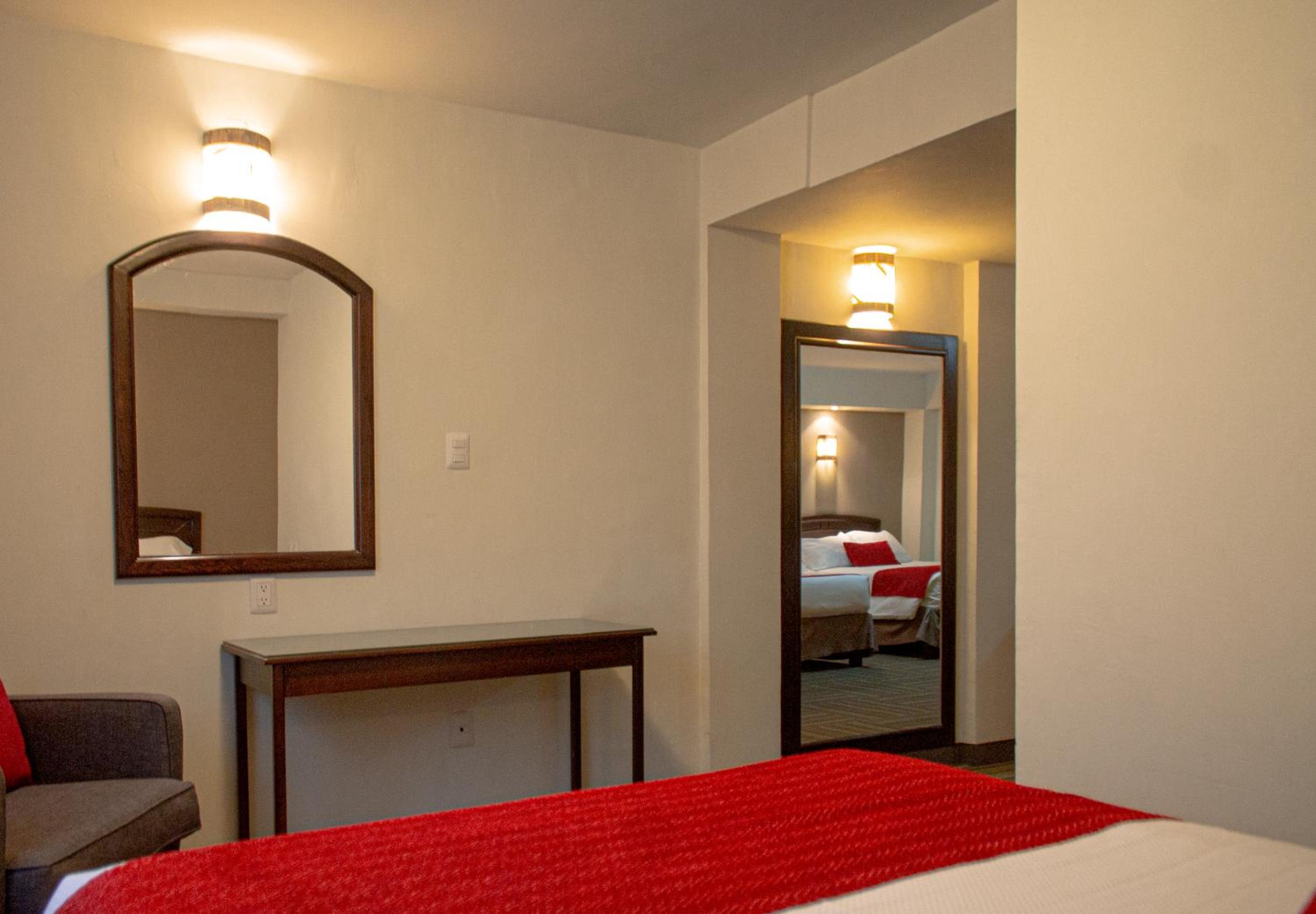 Triple Room- Non Smoking - Photo 2