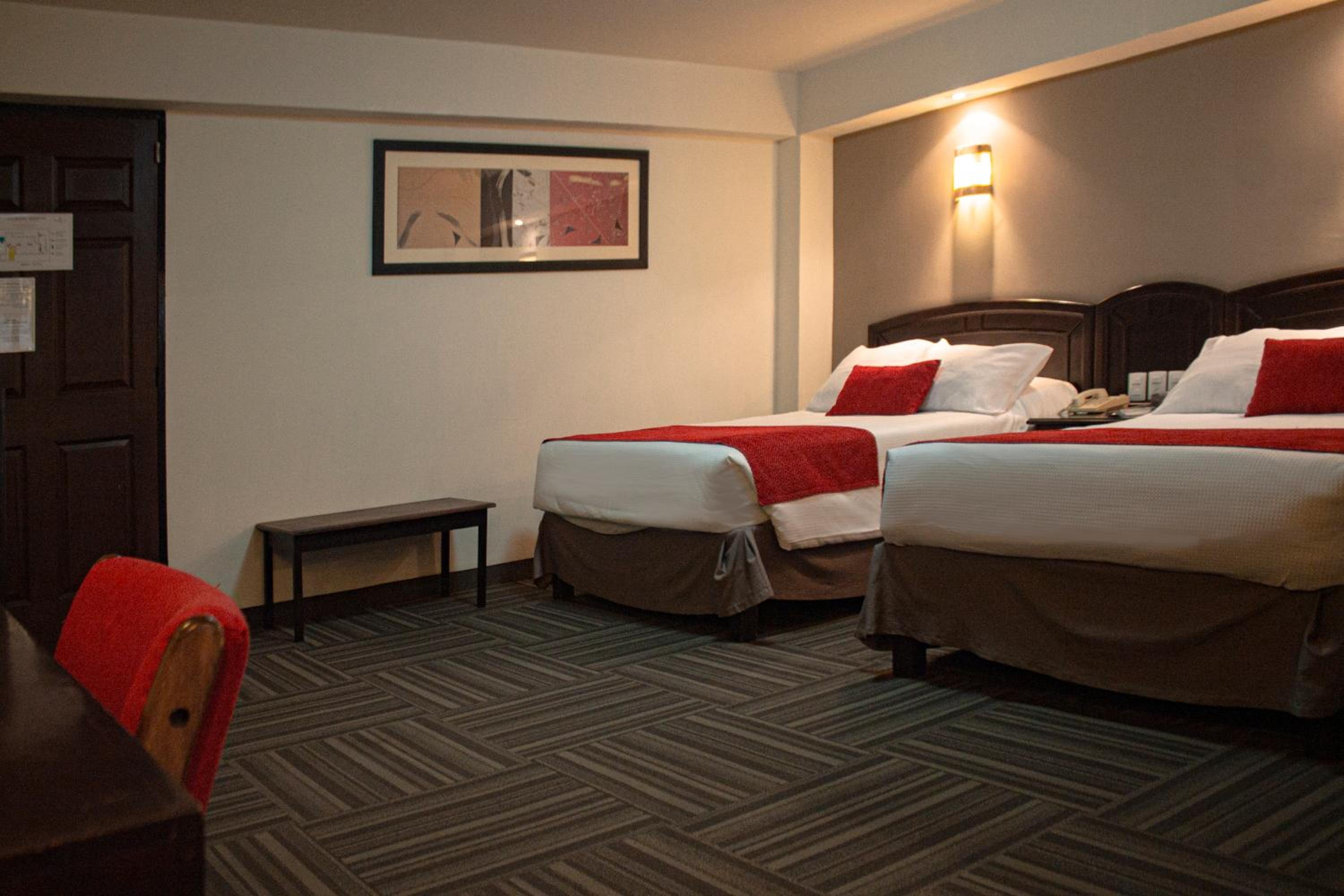 Double Room with Two Double Beds Non Smoking - Photo 5
