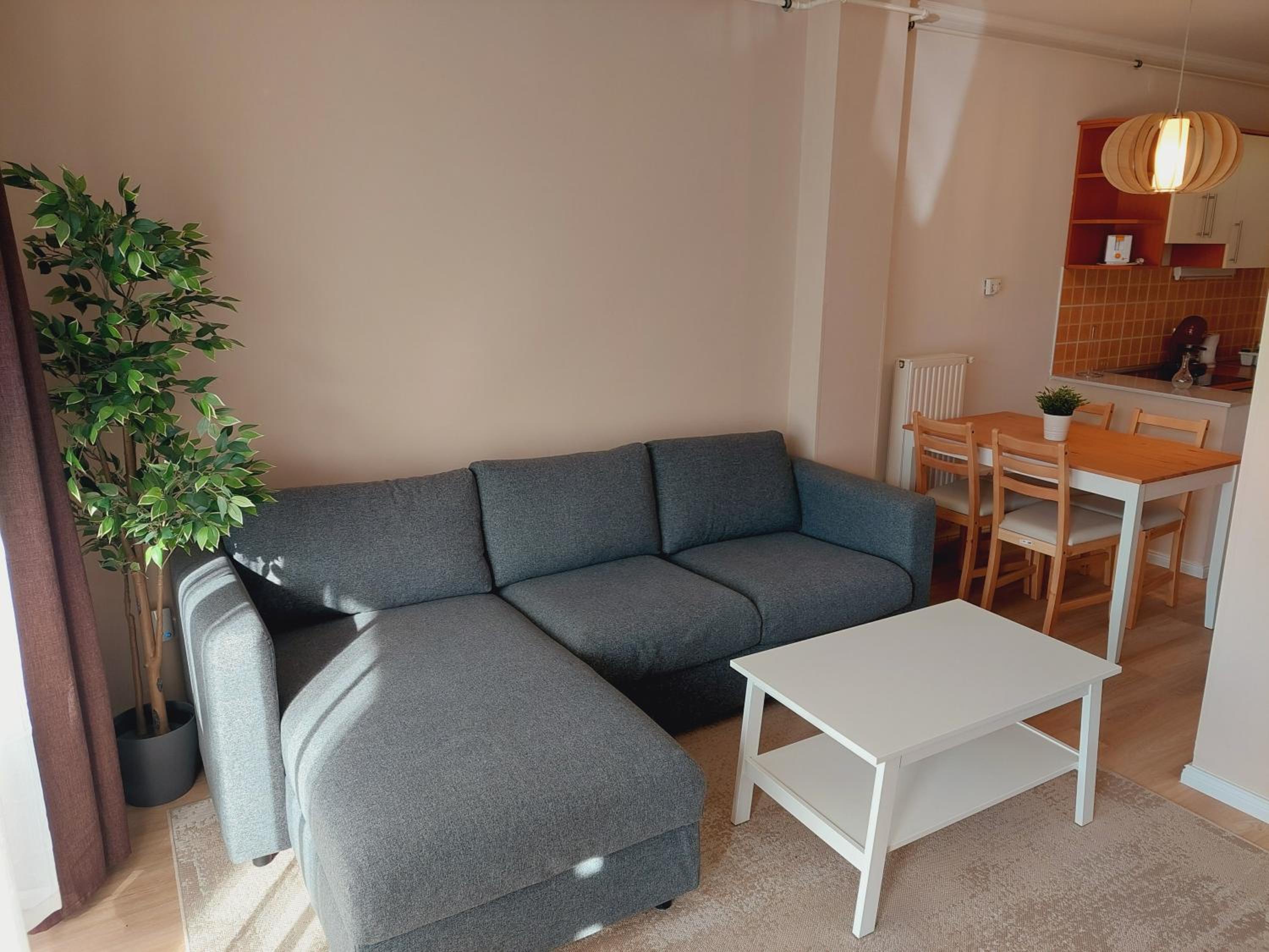 Apartment photo 2