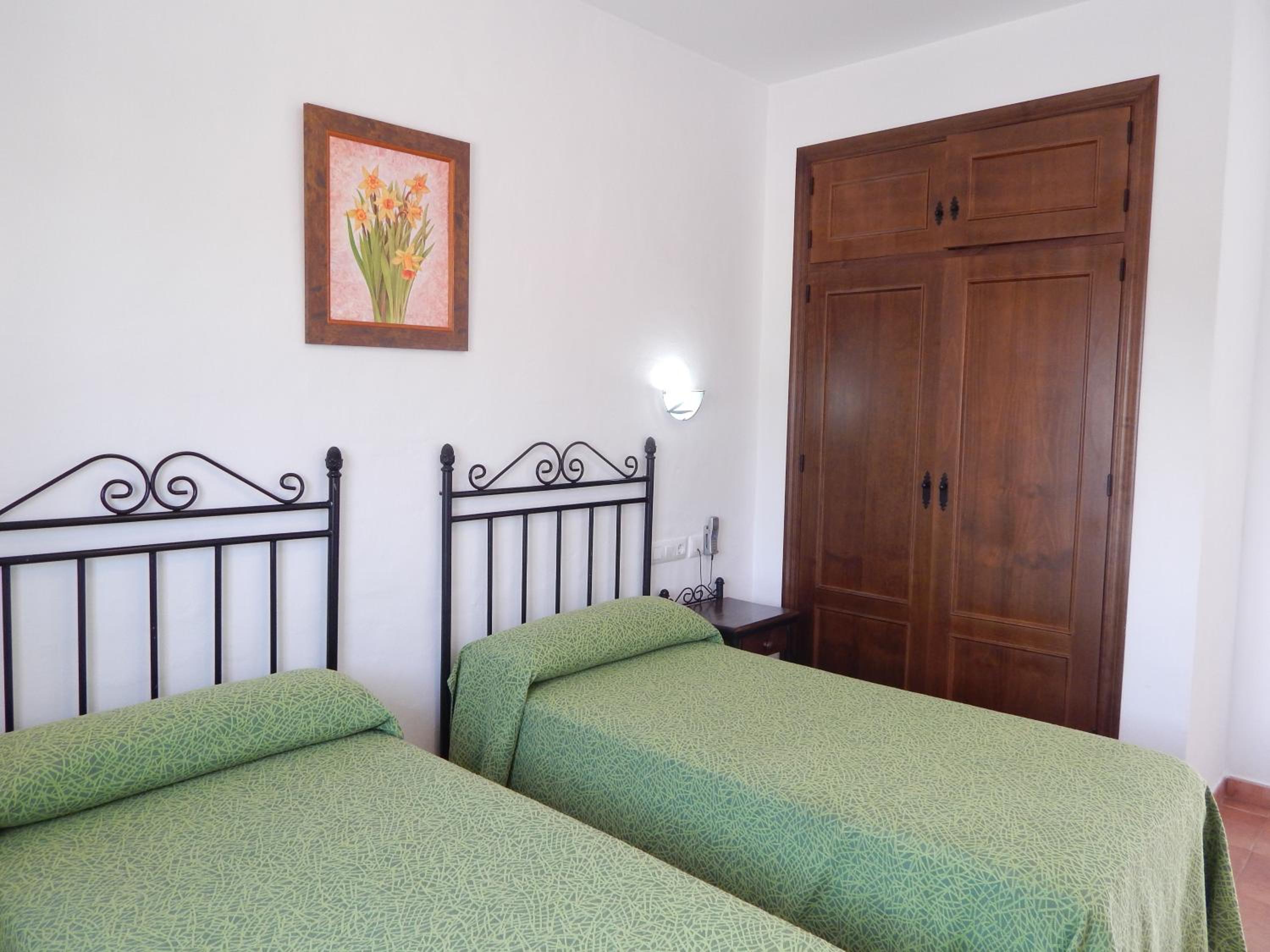 Double or Twin Room photo 2