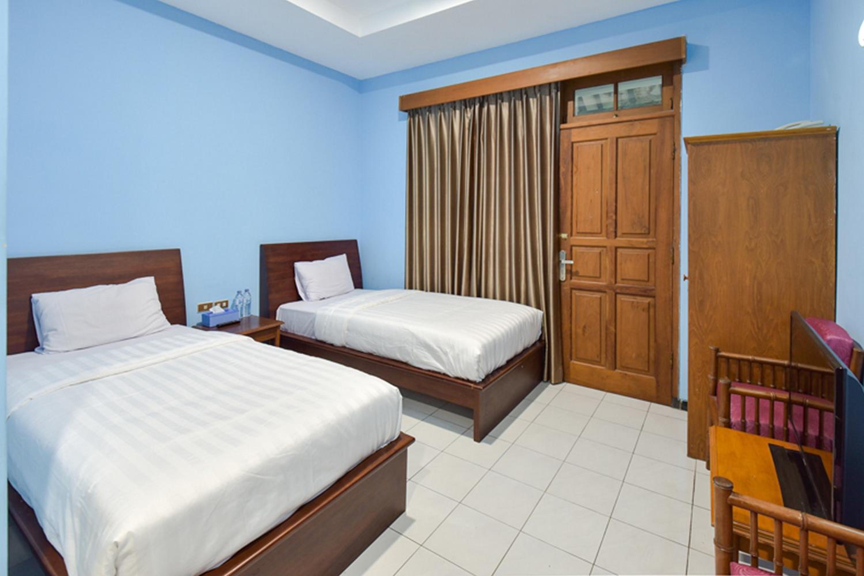 Superior Twin Room - Photo 8