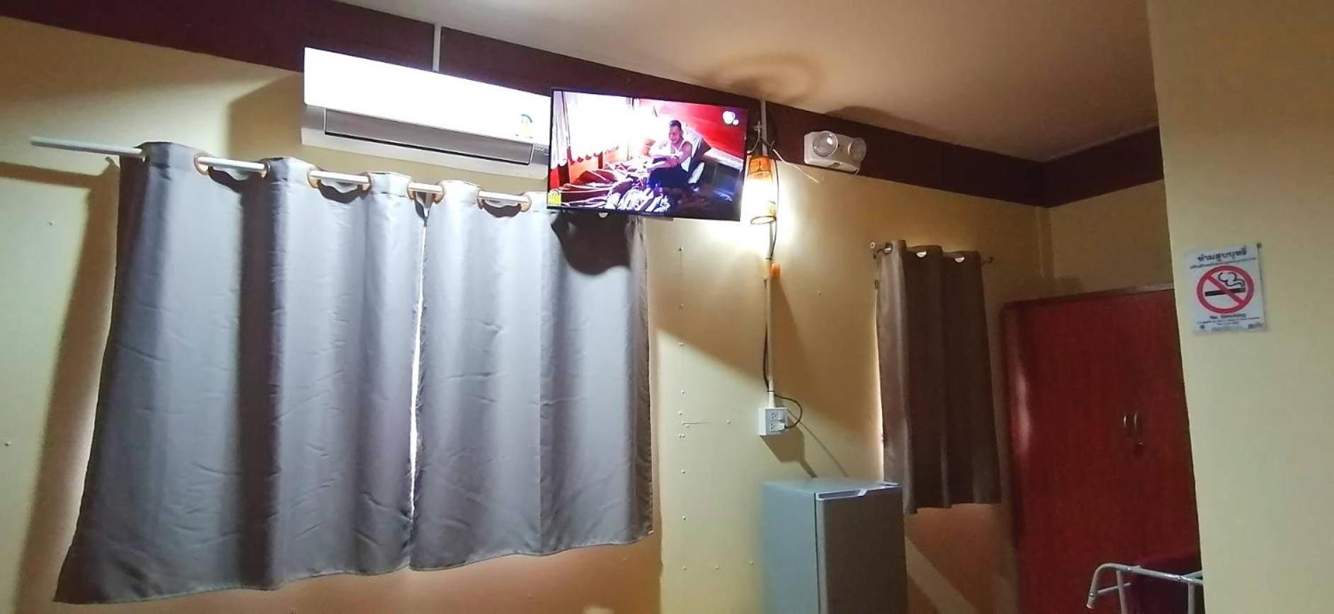 Deluxe Double or Twin Room photo 1