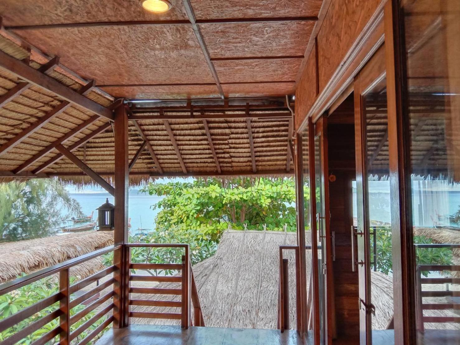 Double Room with Sea View photo 2