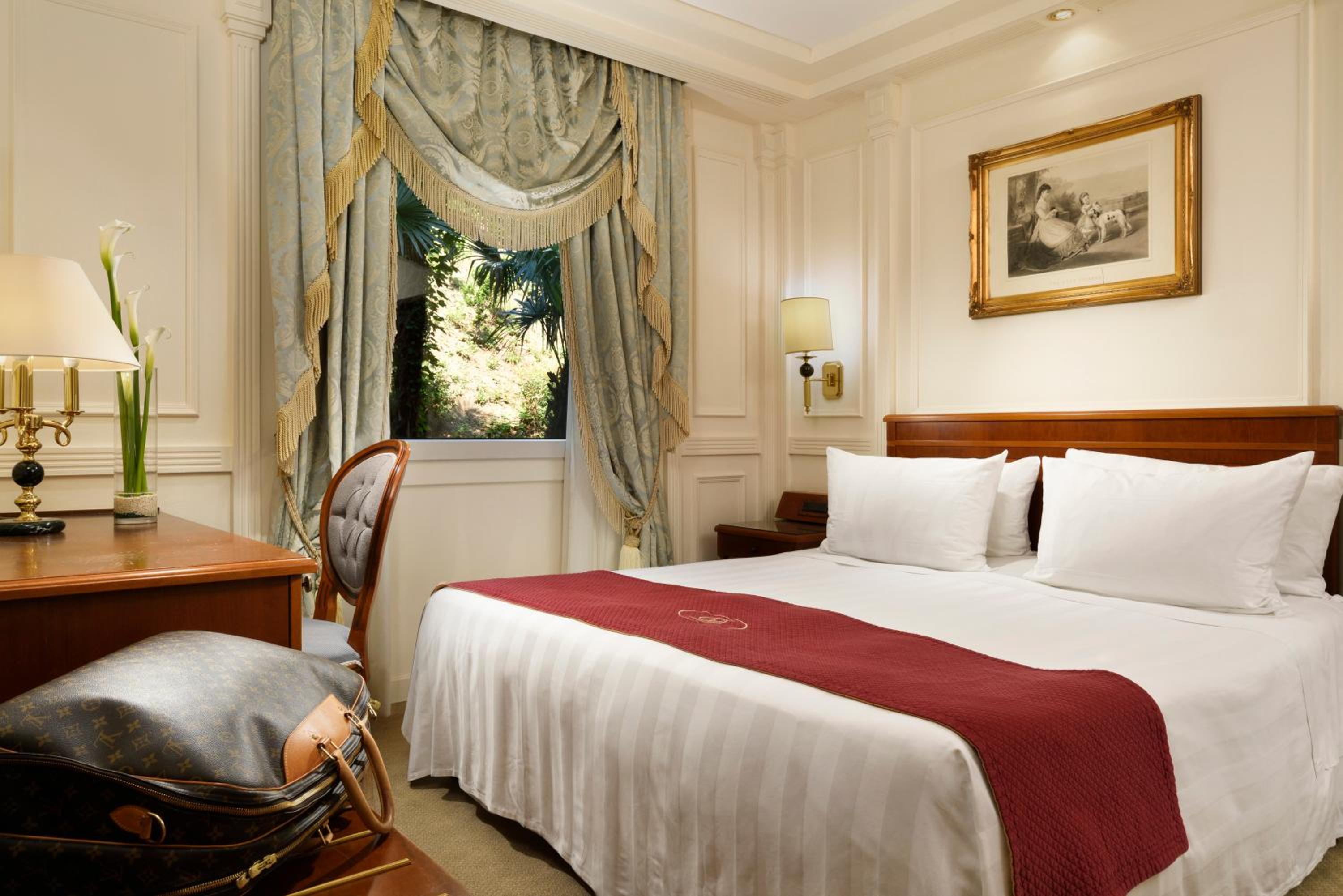  Classic Double or Twin Room - Photo 9