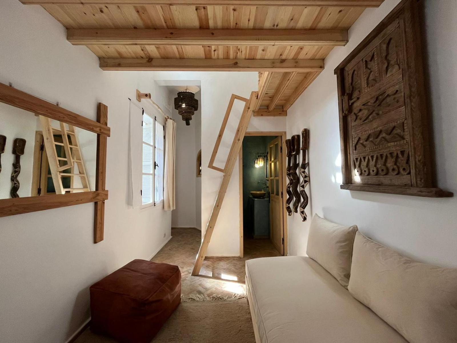 Triple Room with Private Bathroom