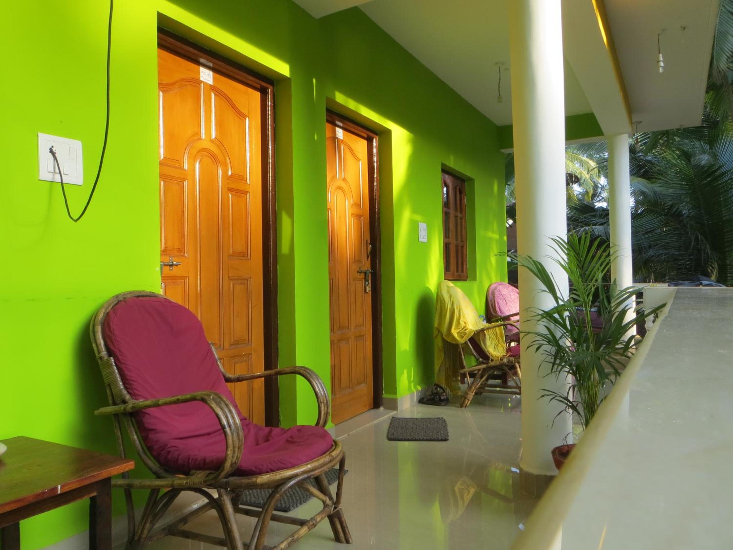 Double Room with AC photo 3