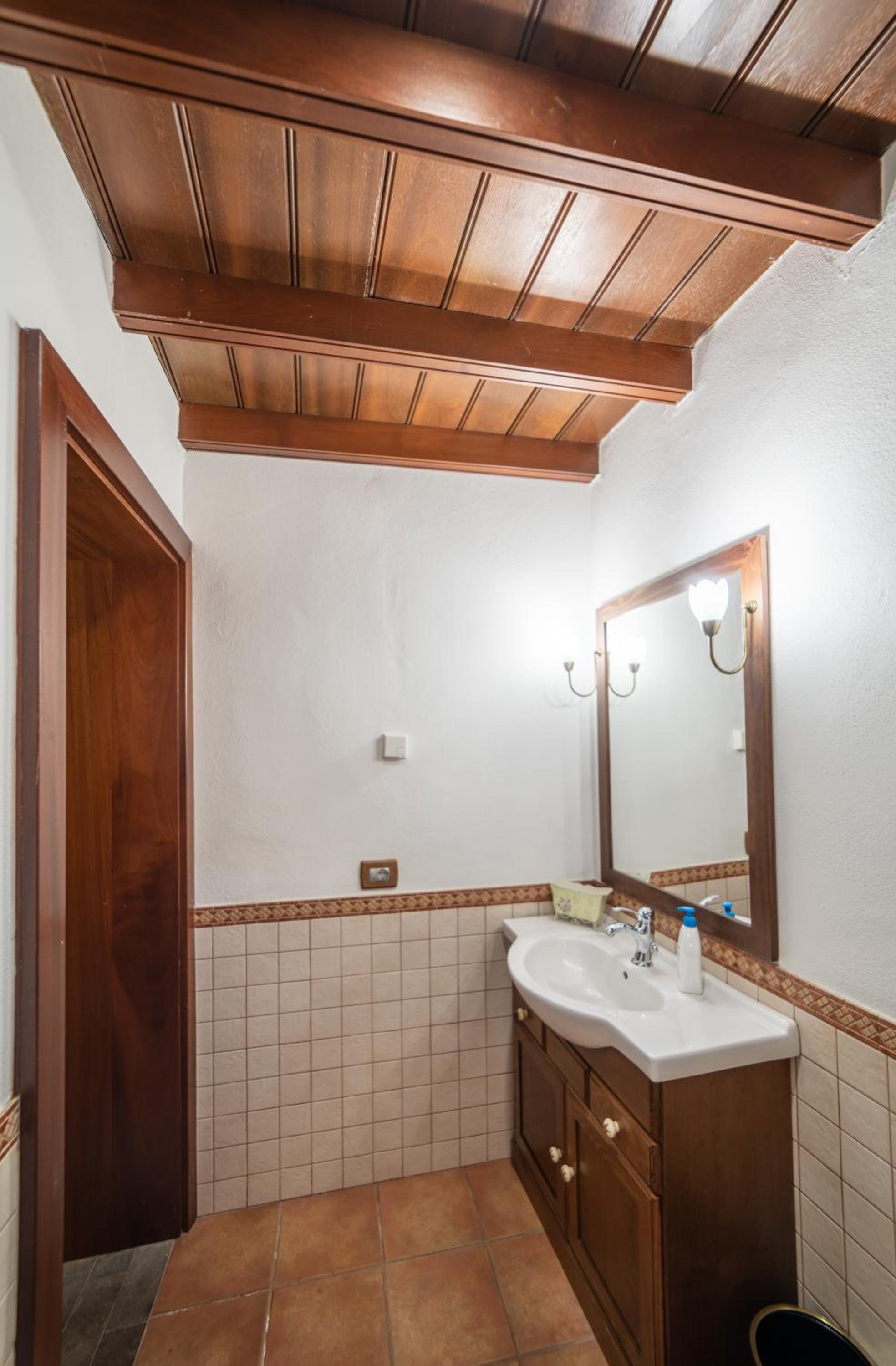 Two-Bedroom House photo 2