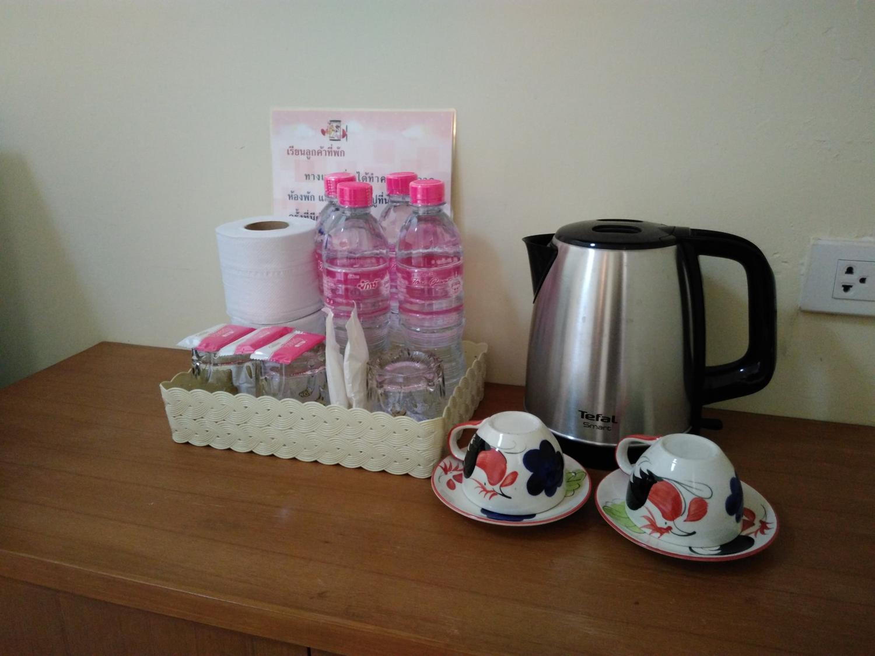Standard Double Room - Photo 17