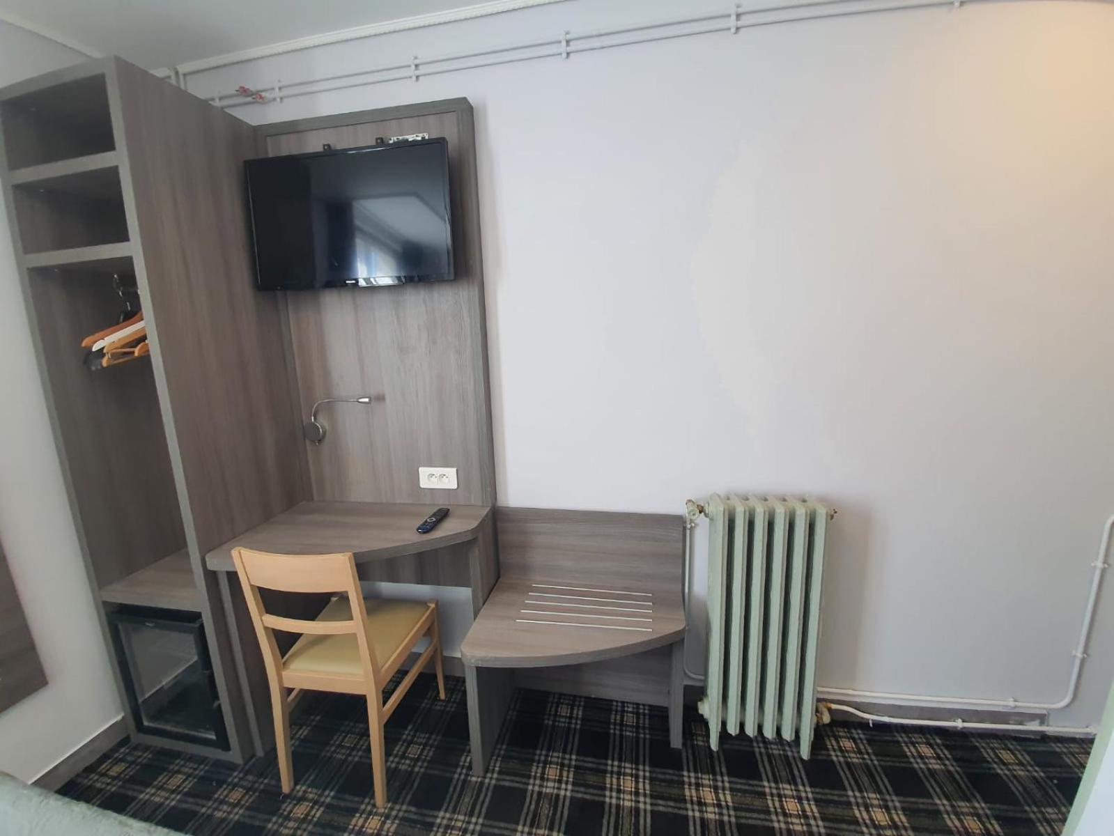 Deluxe Double Room photo 3