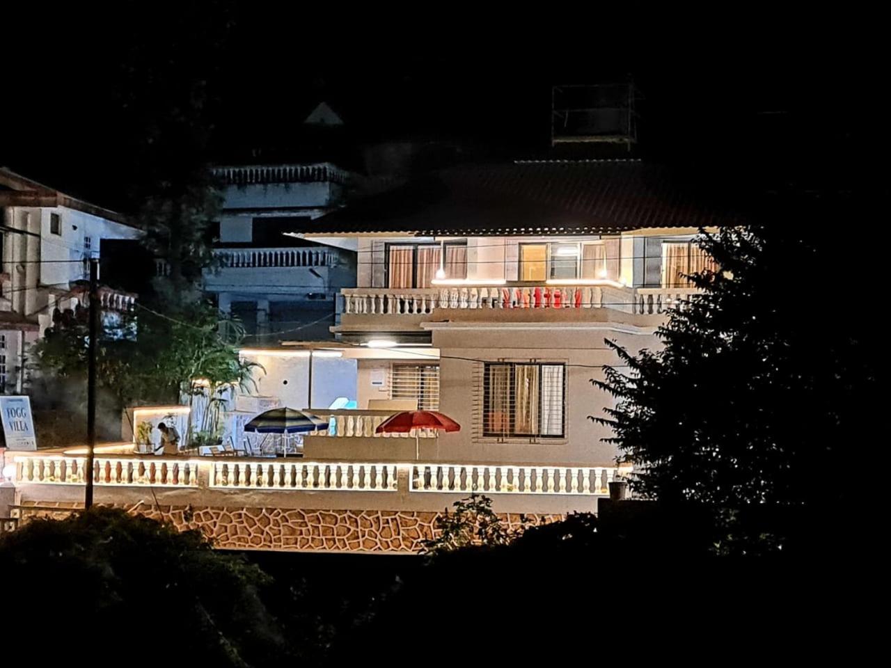 Three-Bedroom Villa photo 2
