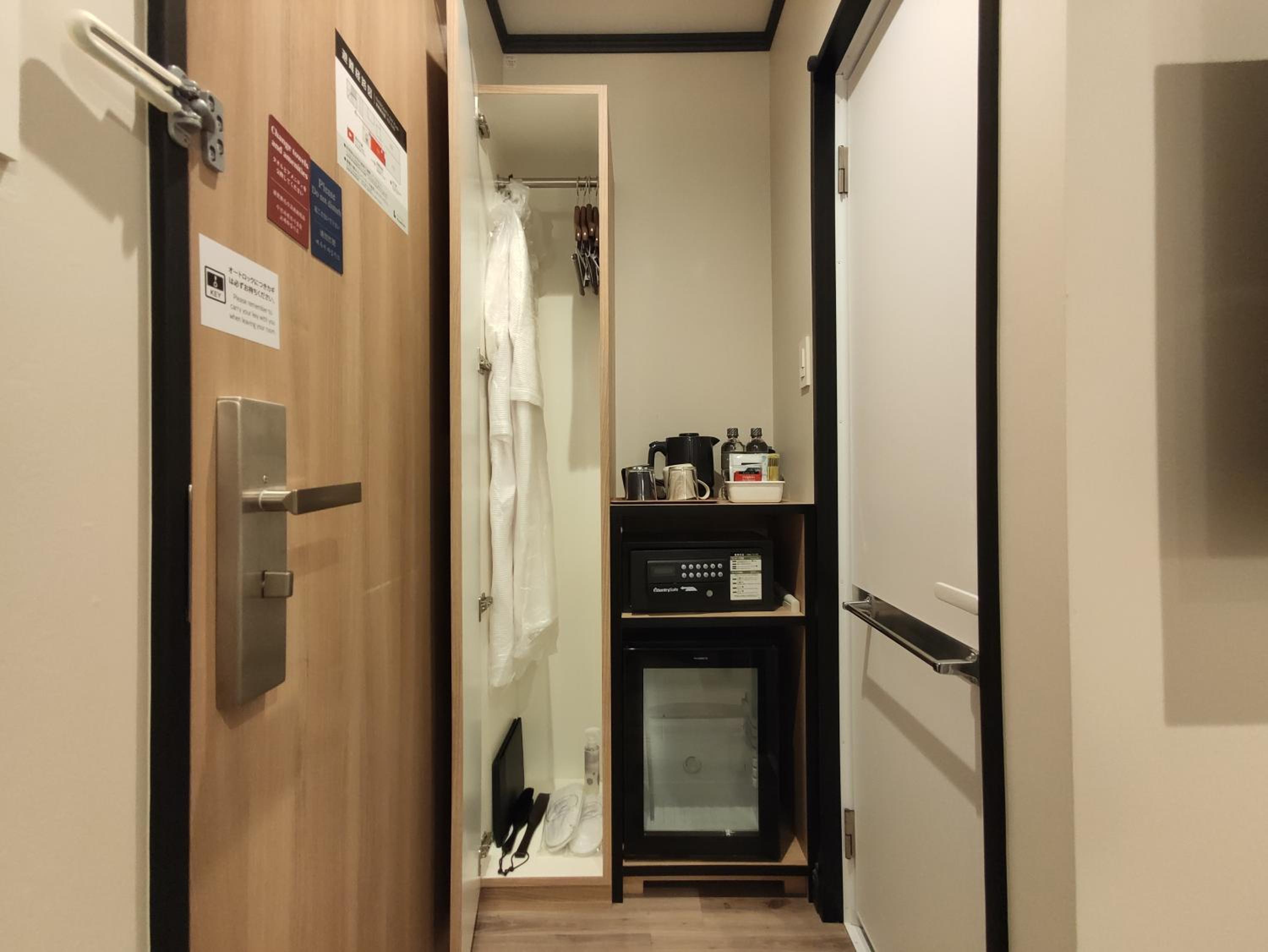 Economy Double Room photo 3