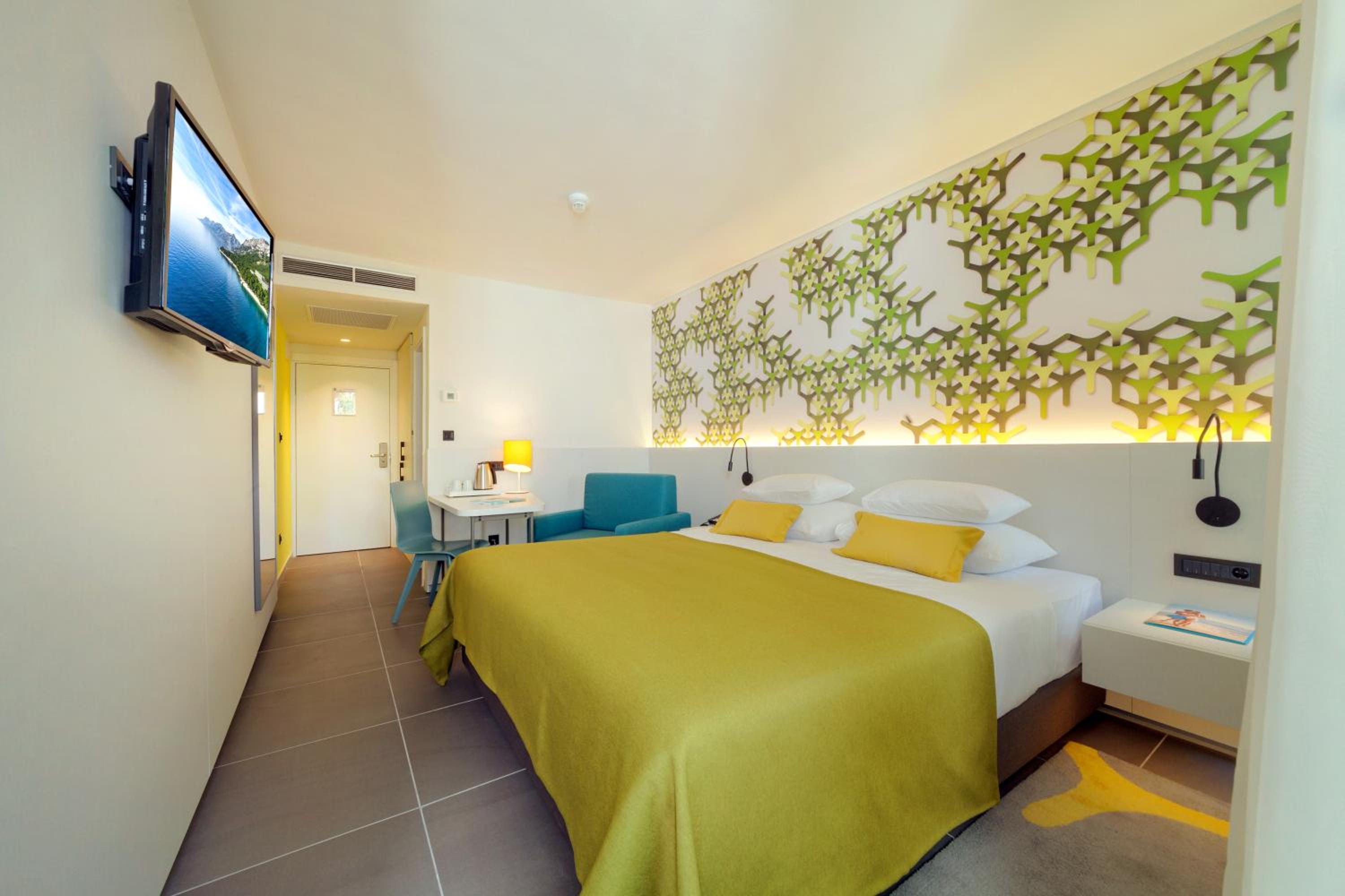 Standard Double Room with Balcony - Annex - Photo 5