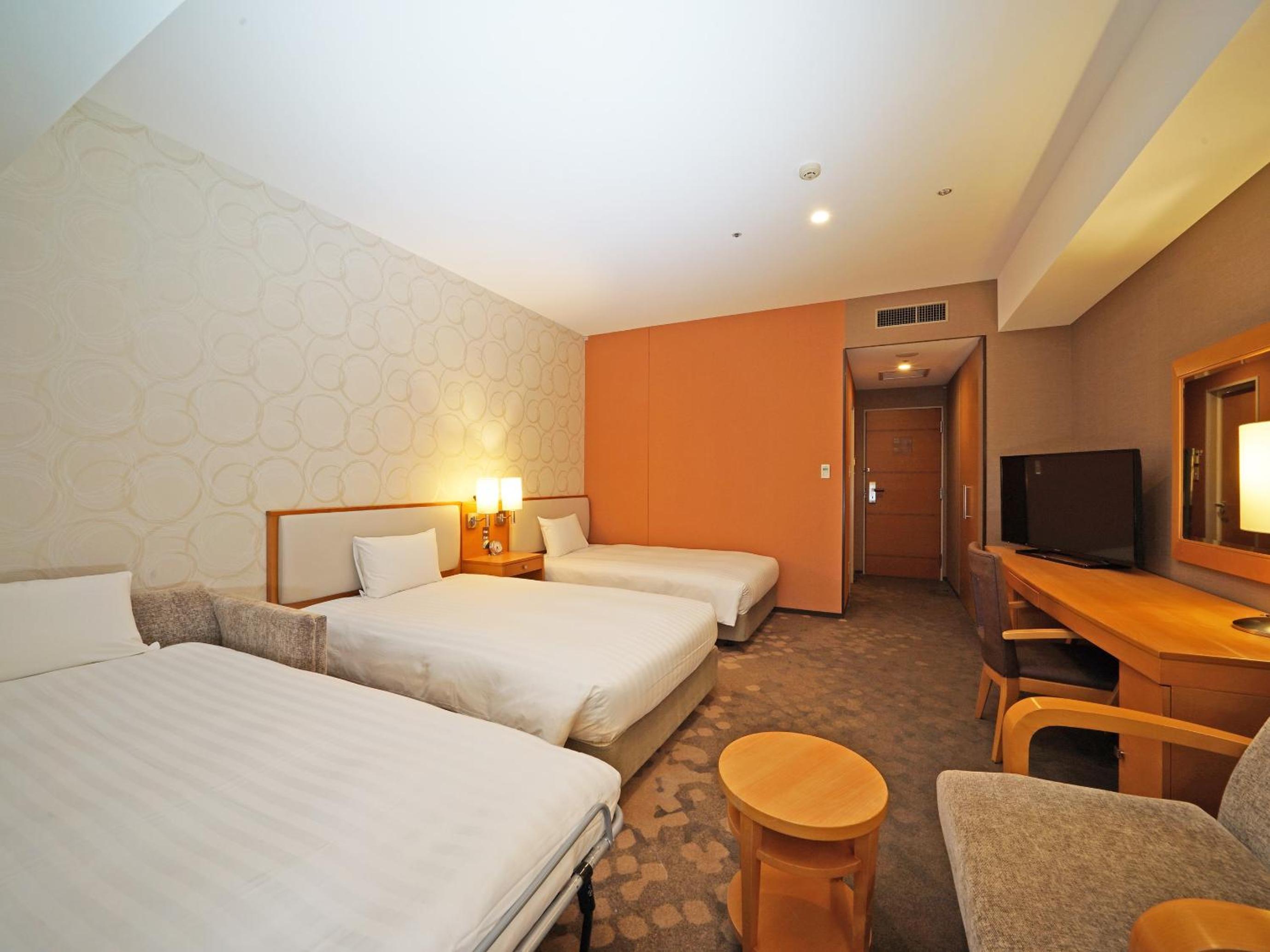 Large Twin Room - Non-smoking photo 3