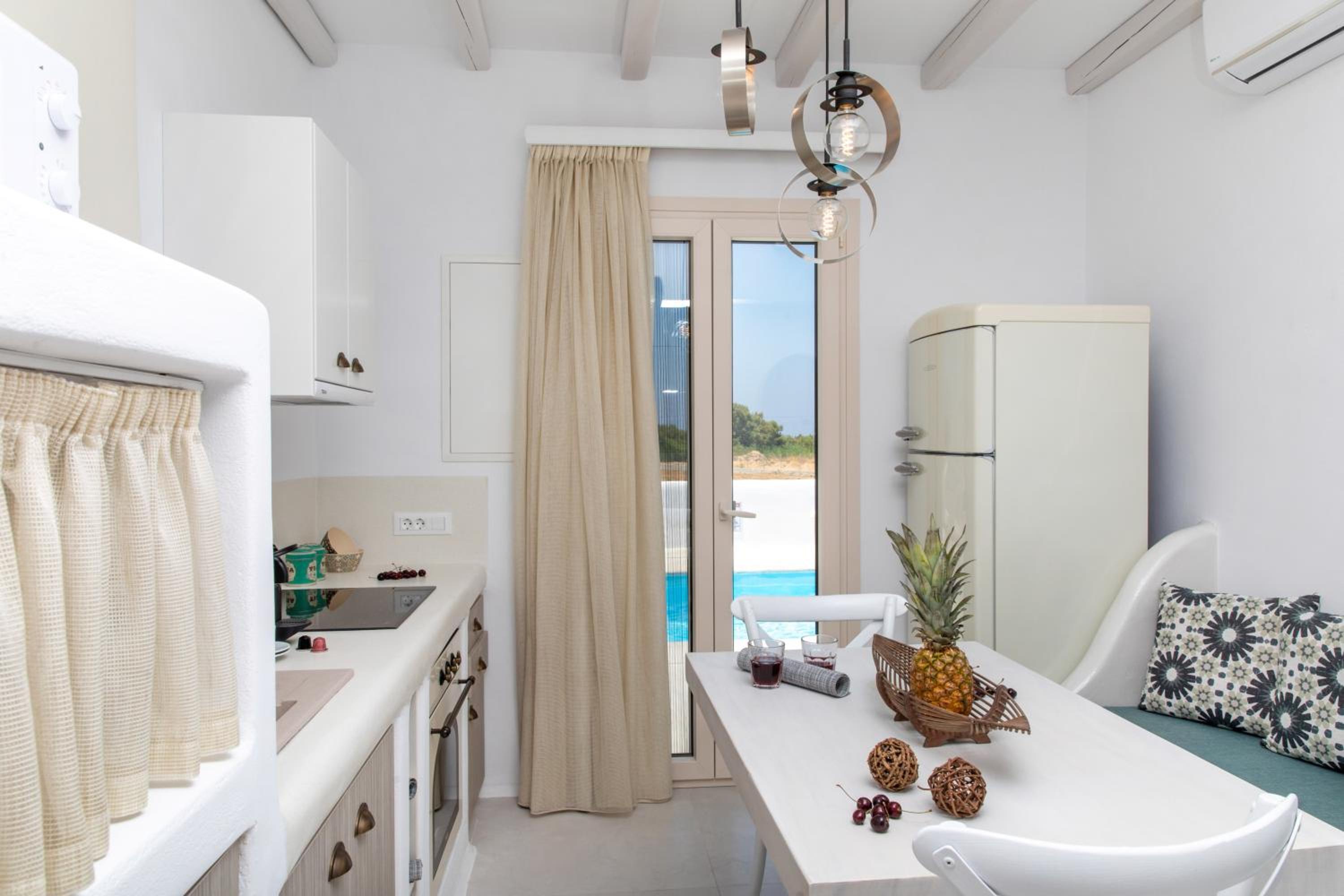  Three Bedroom Adjoining Villas with 2 Private Pools photo 2