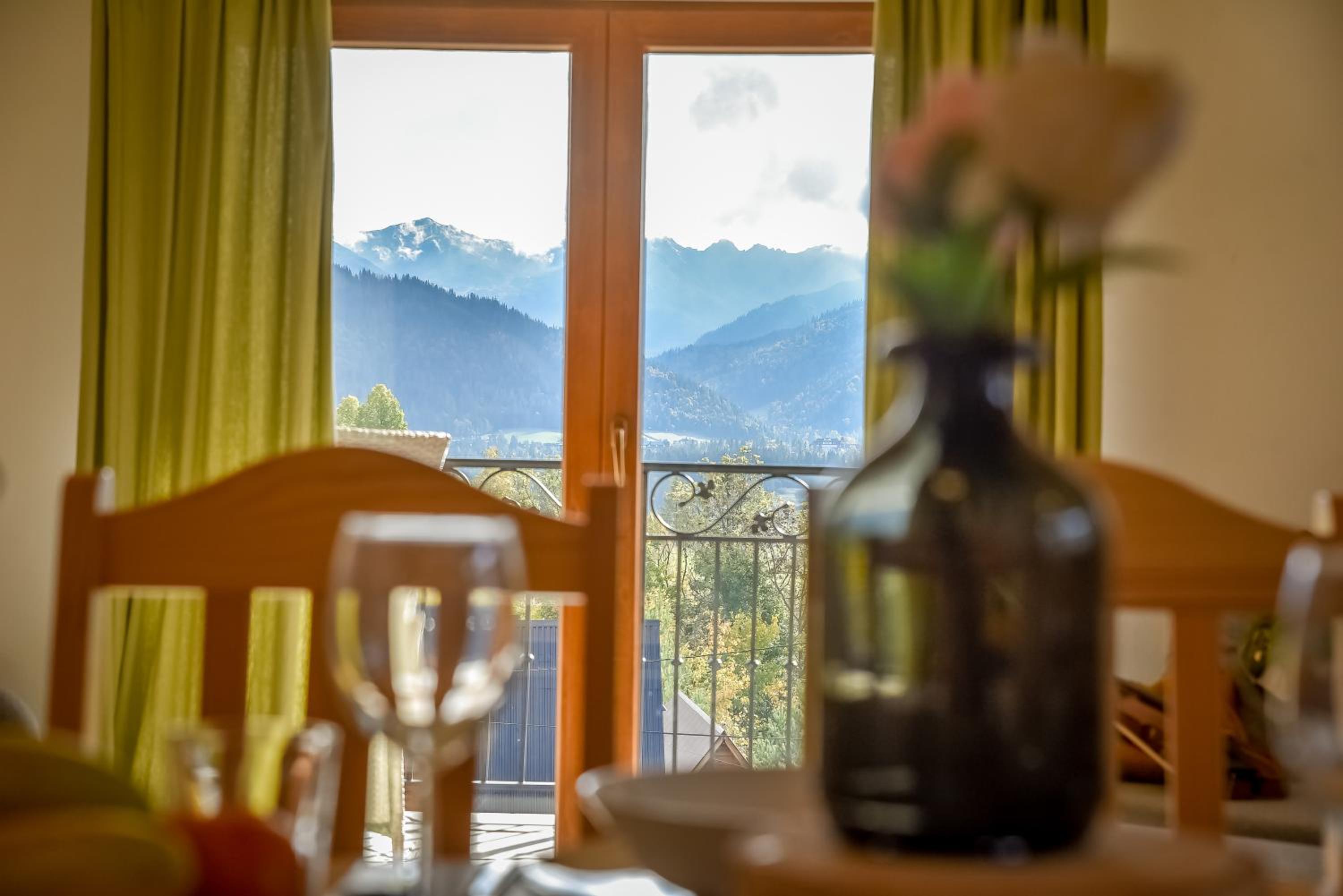 Three-Bedroom Chalet - Photo 14