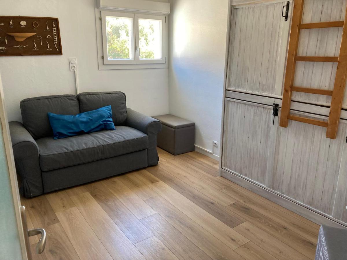Two-Bedroom Apartment with Large Terrace photo 2