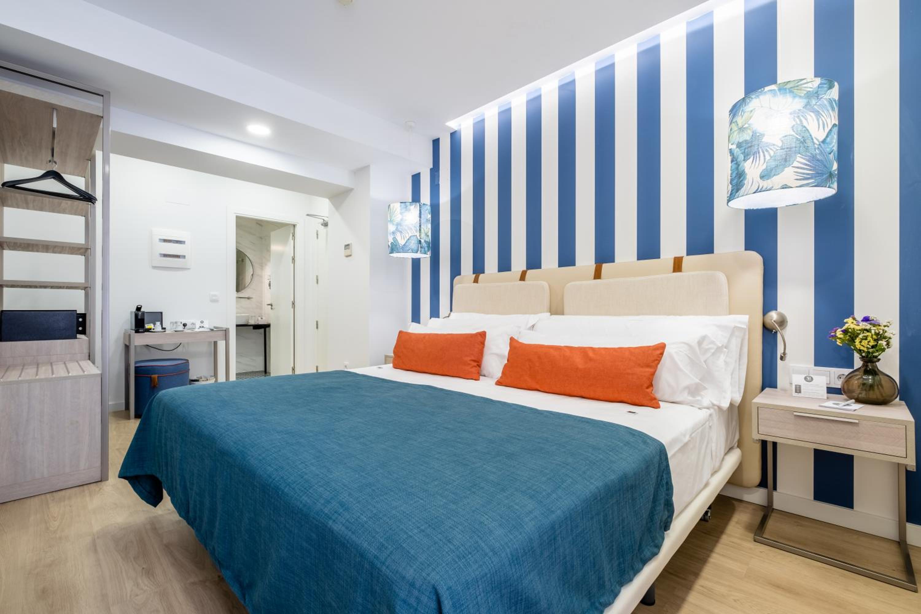 Double or Twin Room photo 3