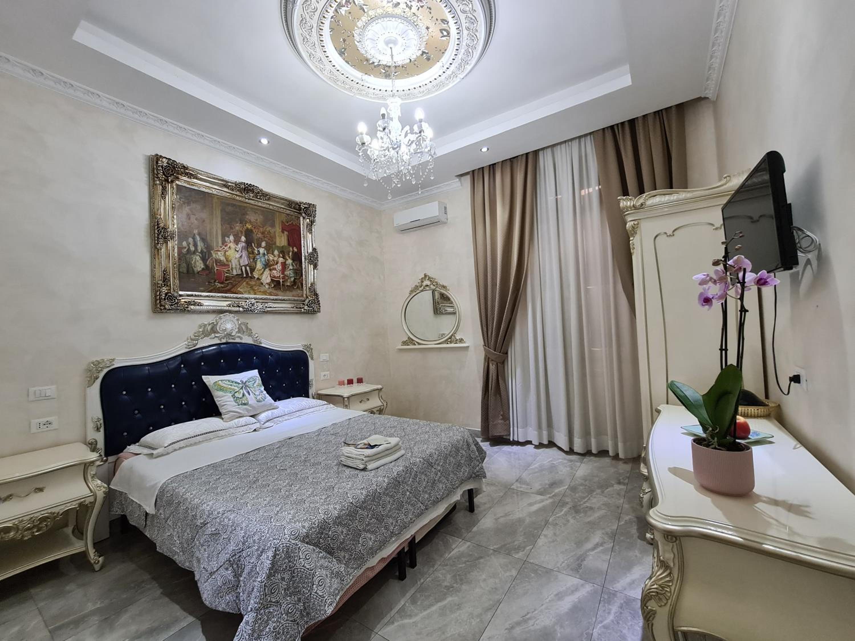 Double or Twin Room with Private Bathroom