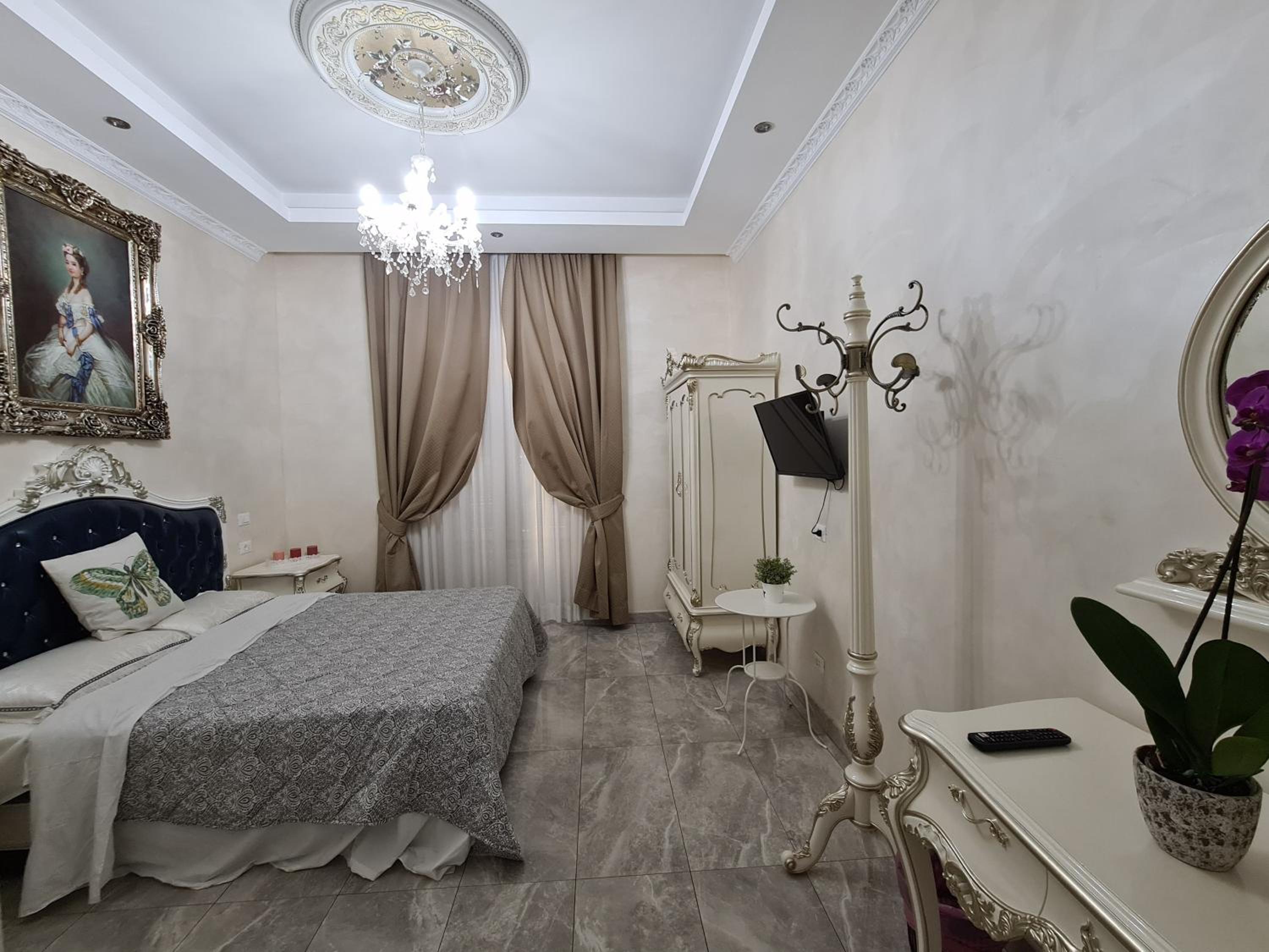 Triple Room with Private Bathroom